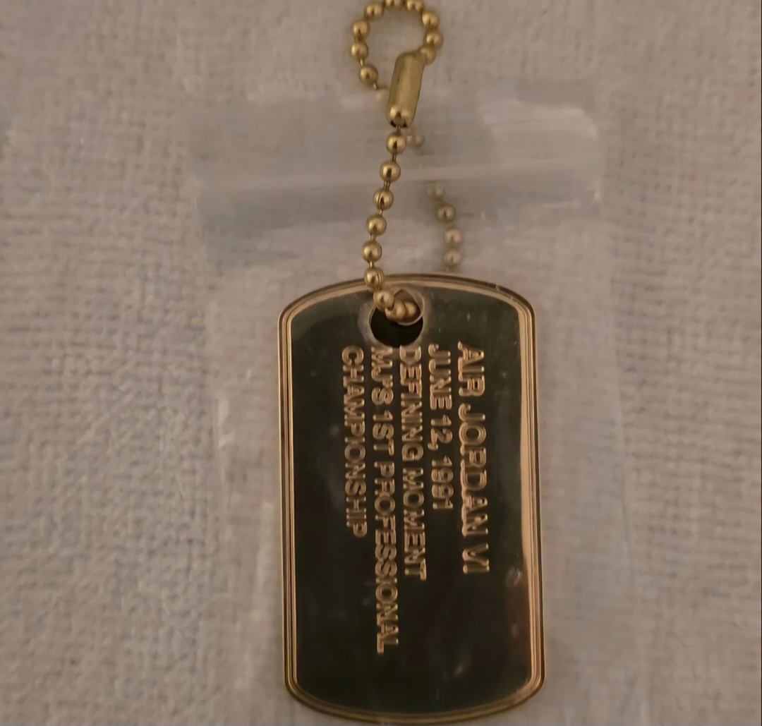 Air Jordan army hang tag - photo 2