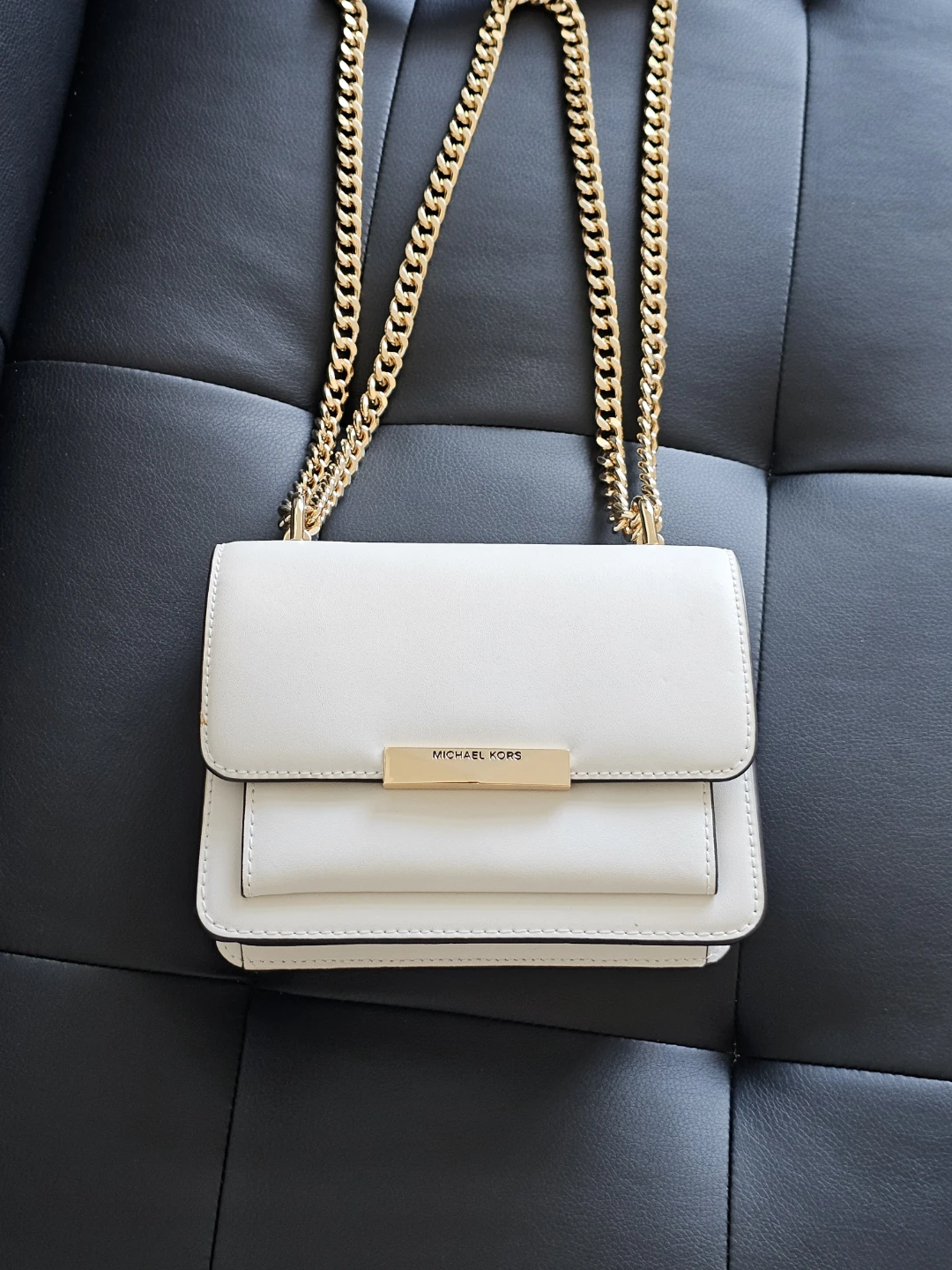 Michael Kors White Leather Chain Shoulder Bag - photo 2