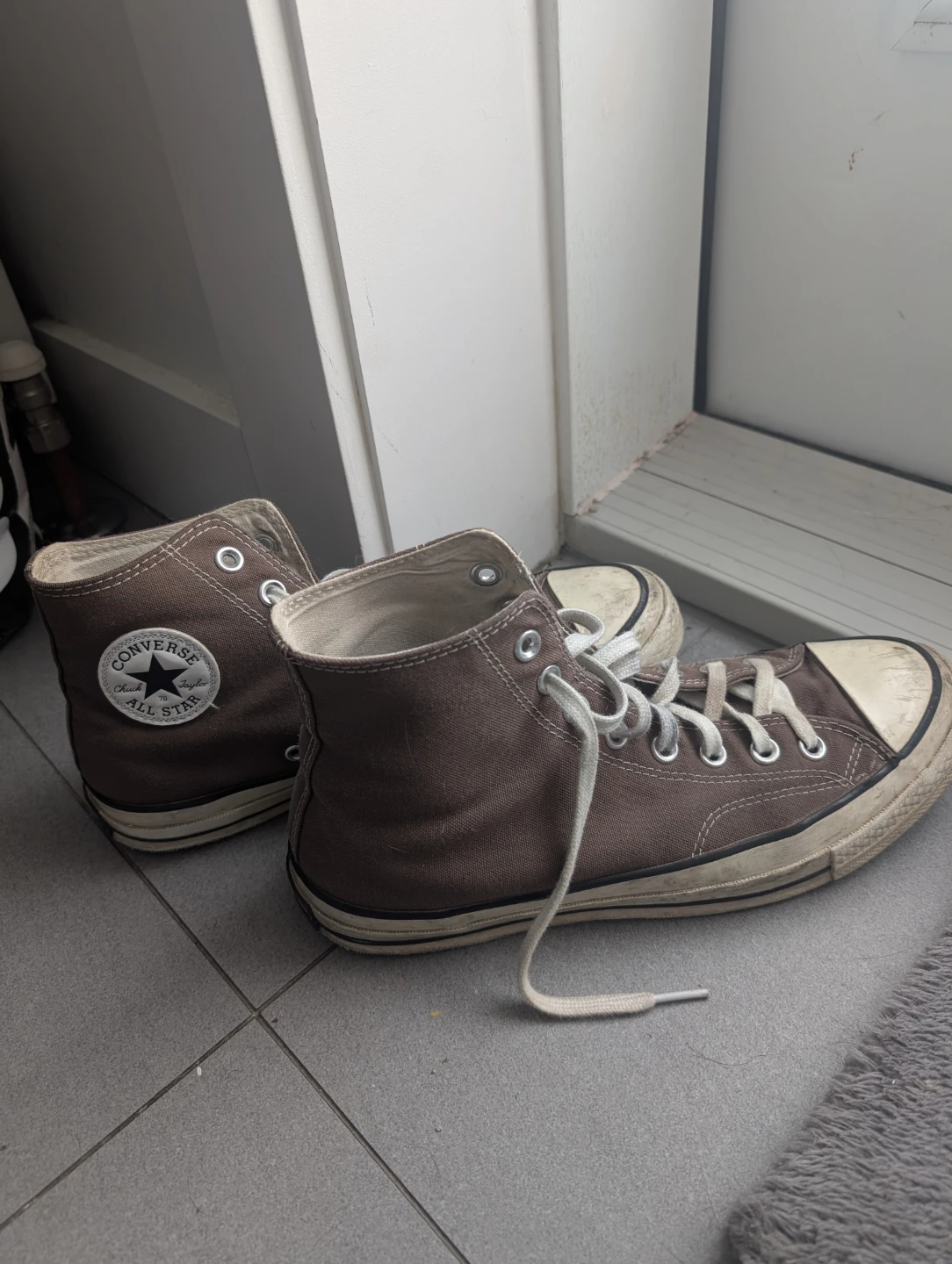 Brown Converse Chuck 70s