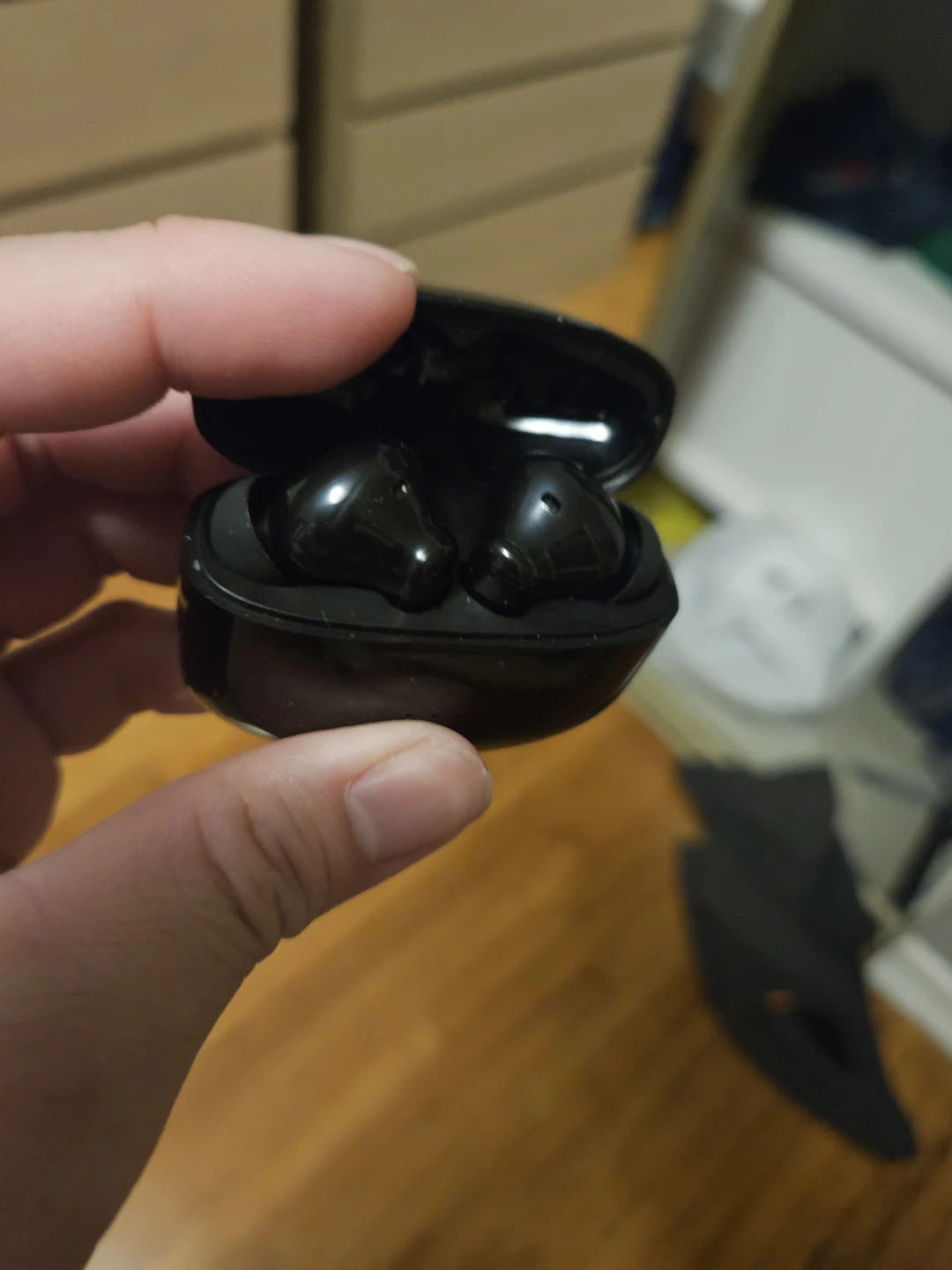 Bluetooth Earbuds - photo 3