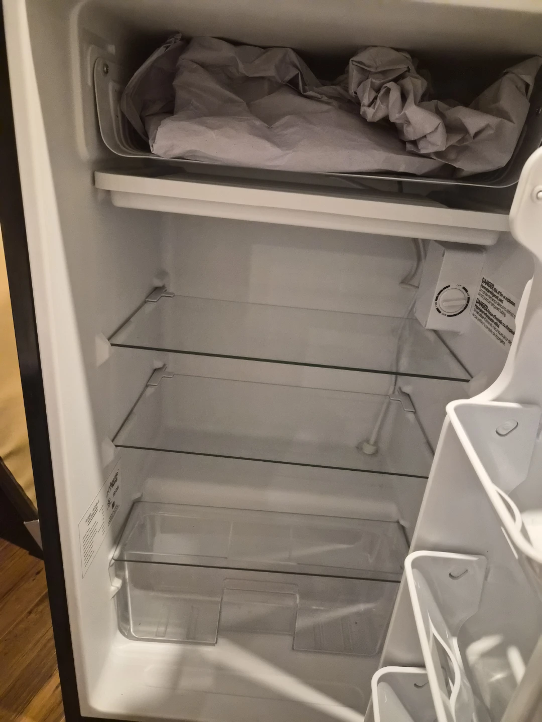 Arctic King Mini Fridge - photo 2
