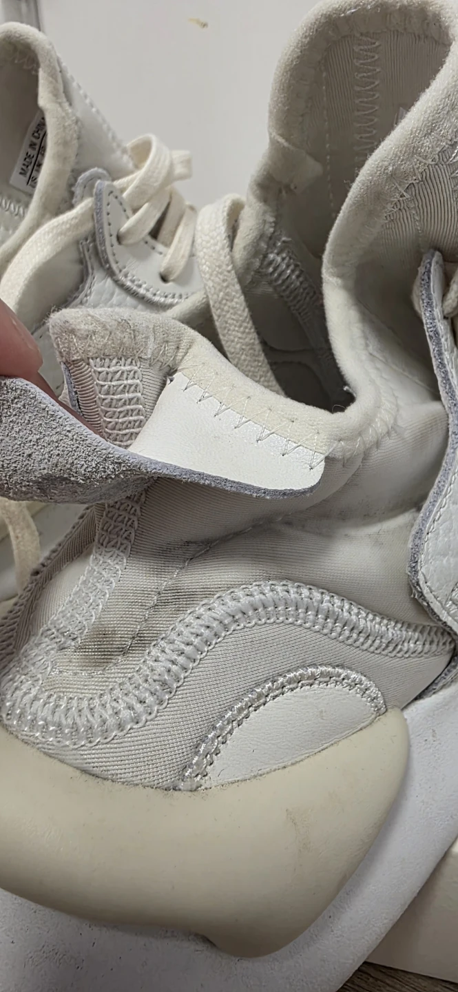 Y-3 Kaiwa Sneakers - photo 4