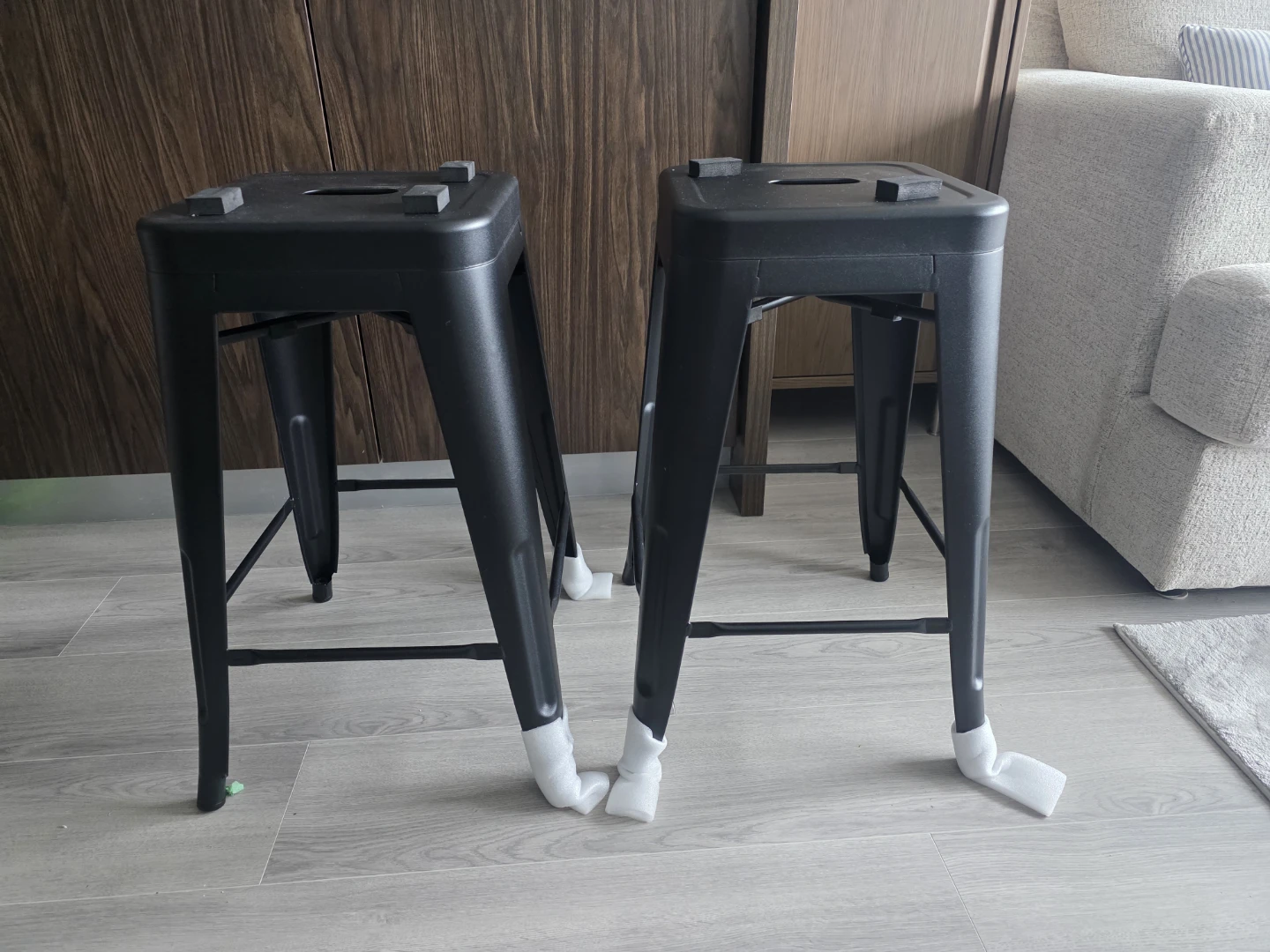 Set of 2 Black Metal Counter Stools