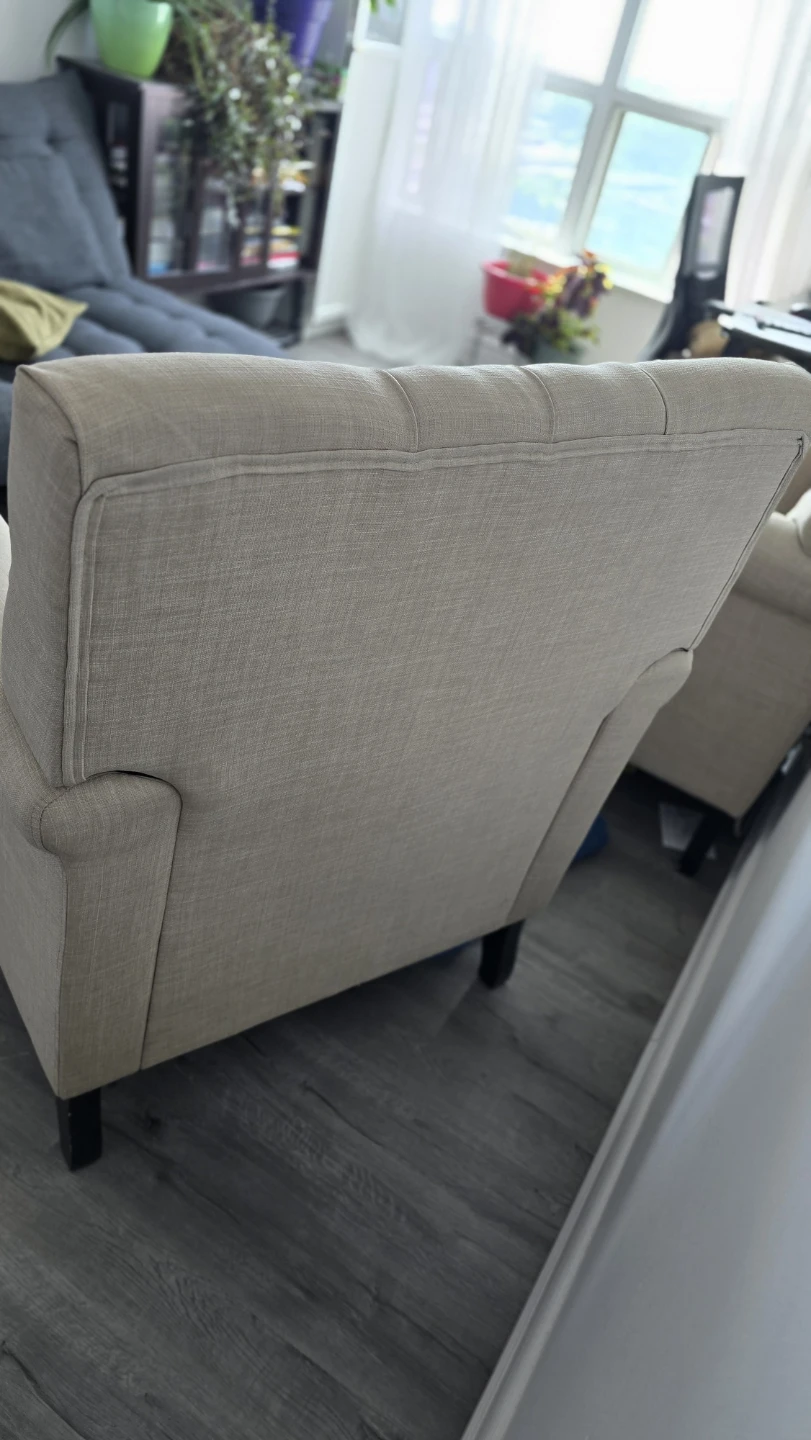 Oversized Tufted Accent Chairs – Beige - photo 4