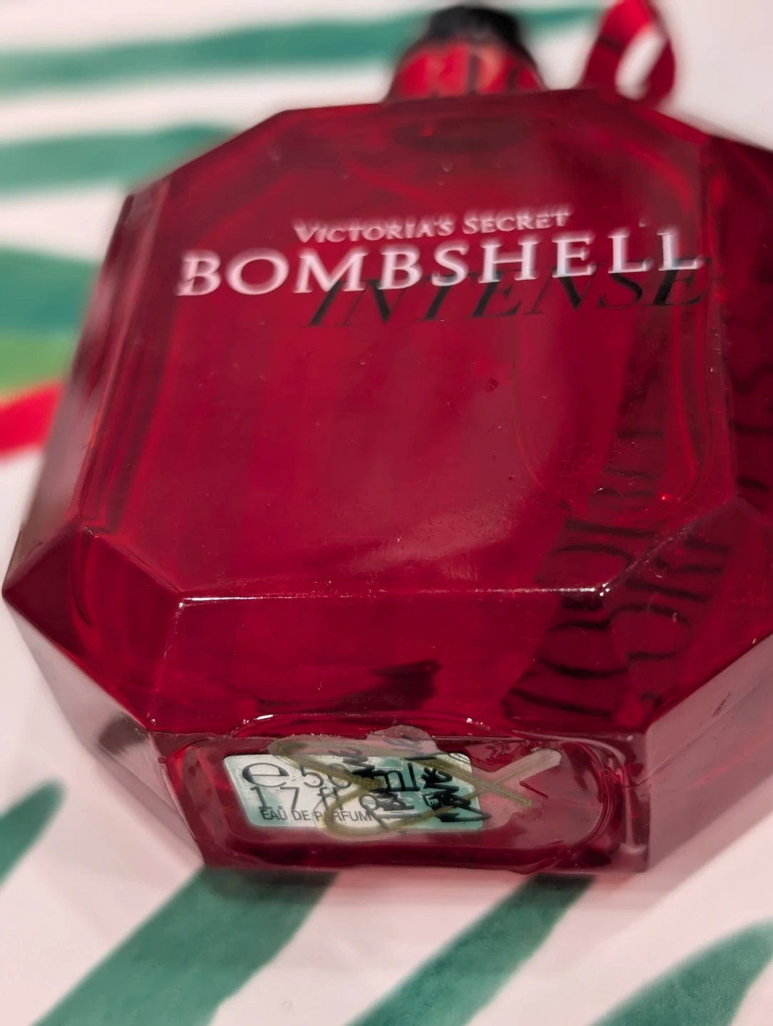 Victoria's Secret Bombshell Intense Eau de Parfum - photo 3