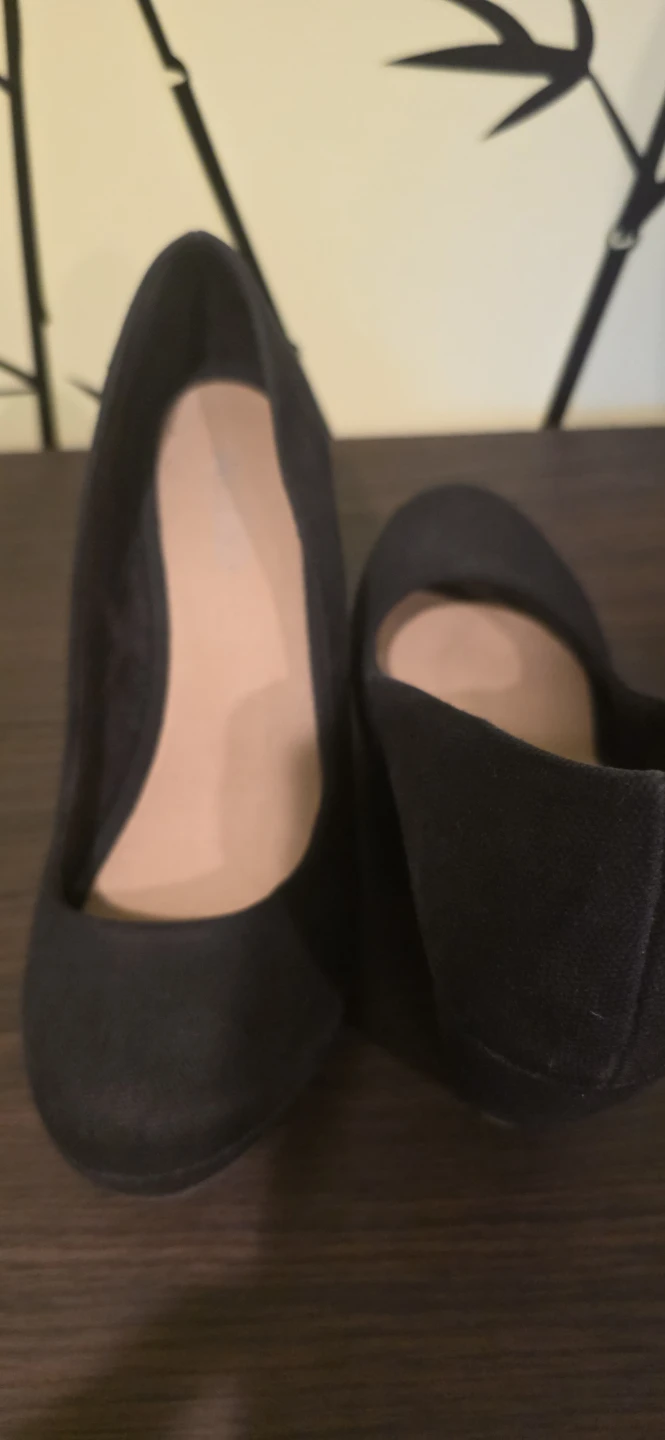 Aldo Black Wedge Heels