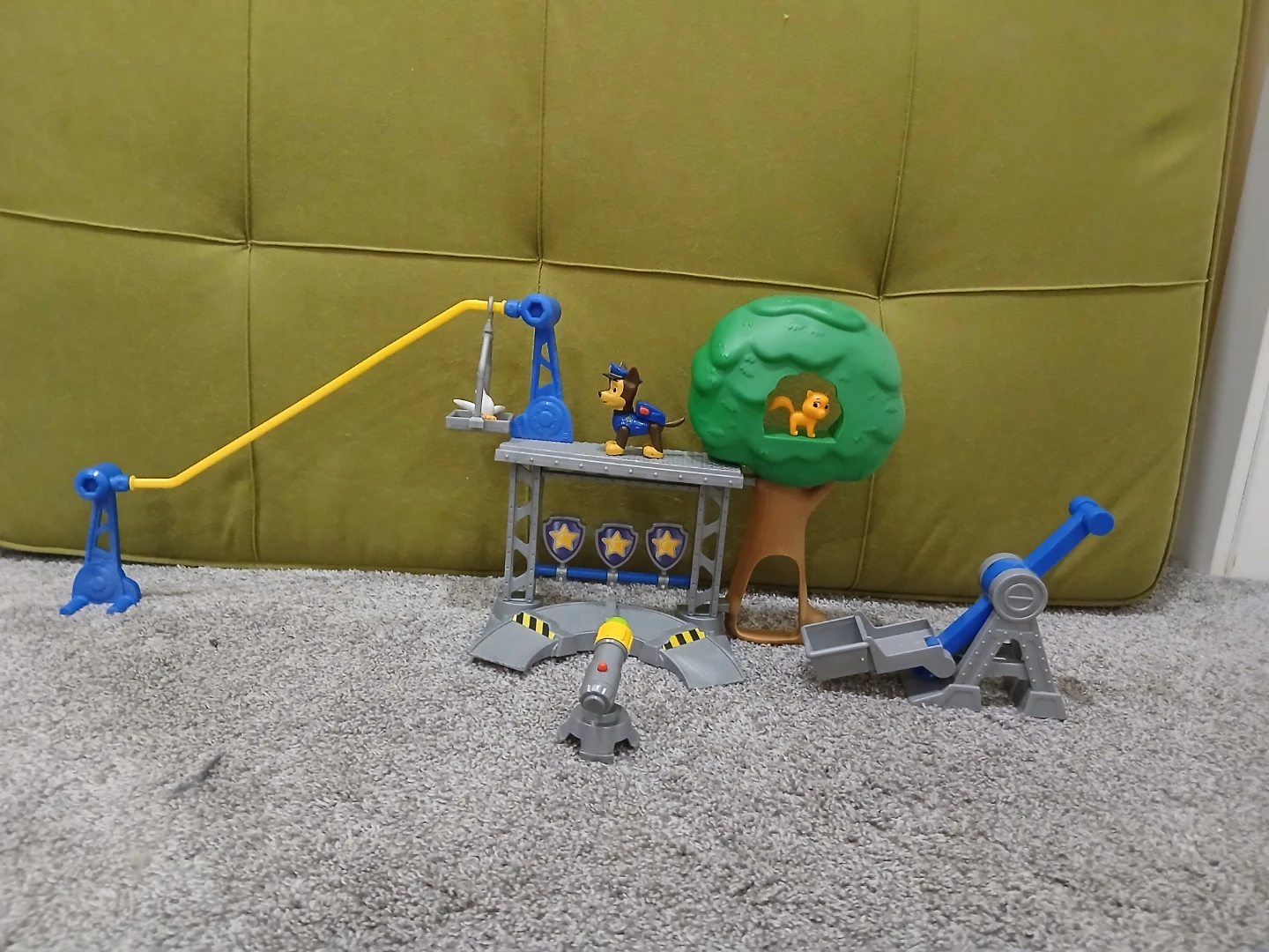 Paw Patrol training tower 25-45 its in great condition