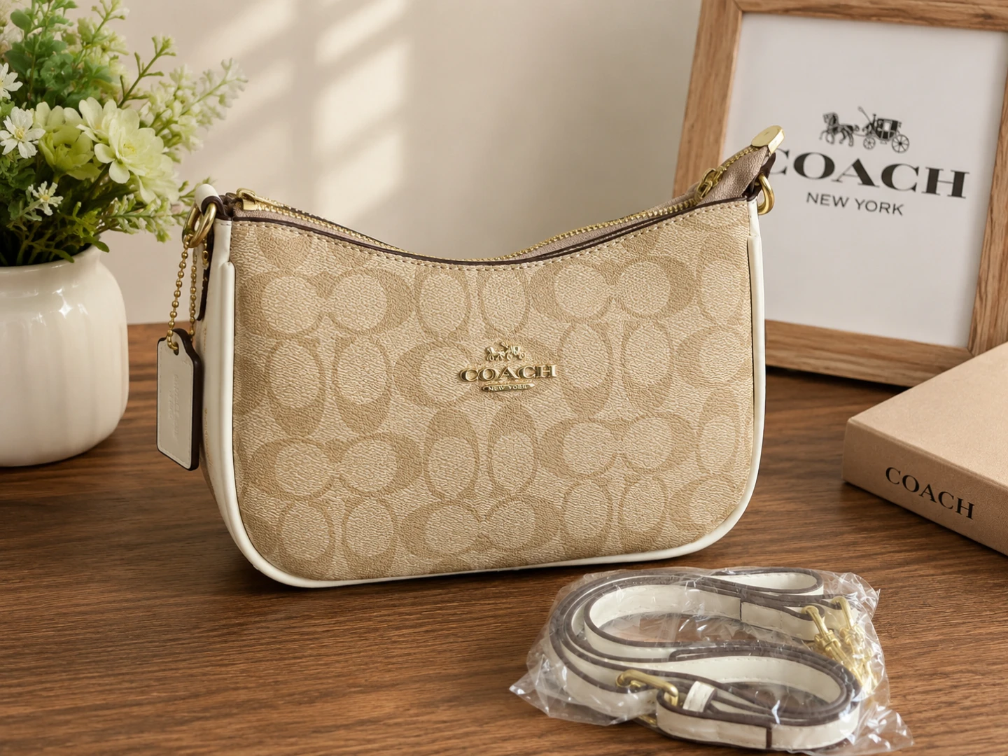 Coach Signature Canvas Wristlet Pouch - photo 2