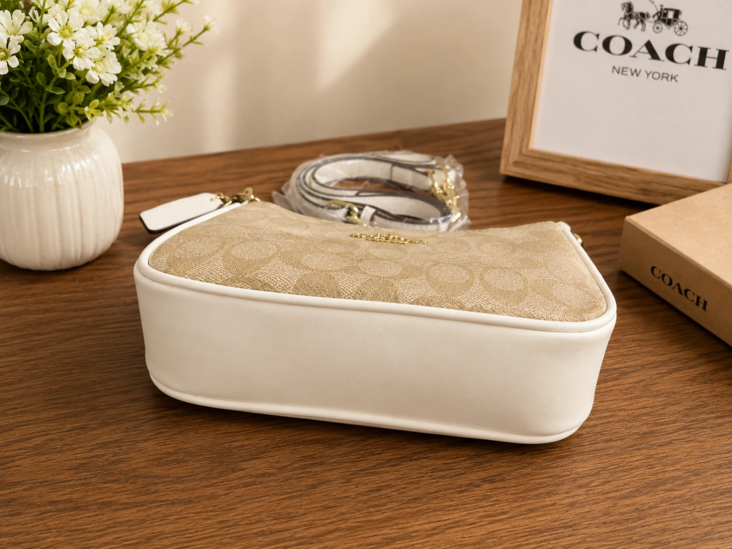 Coach Signature Canvas Wristlet Pouch - photo 3