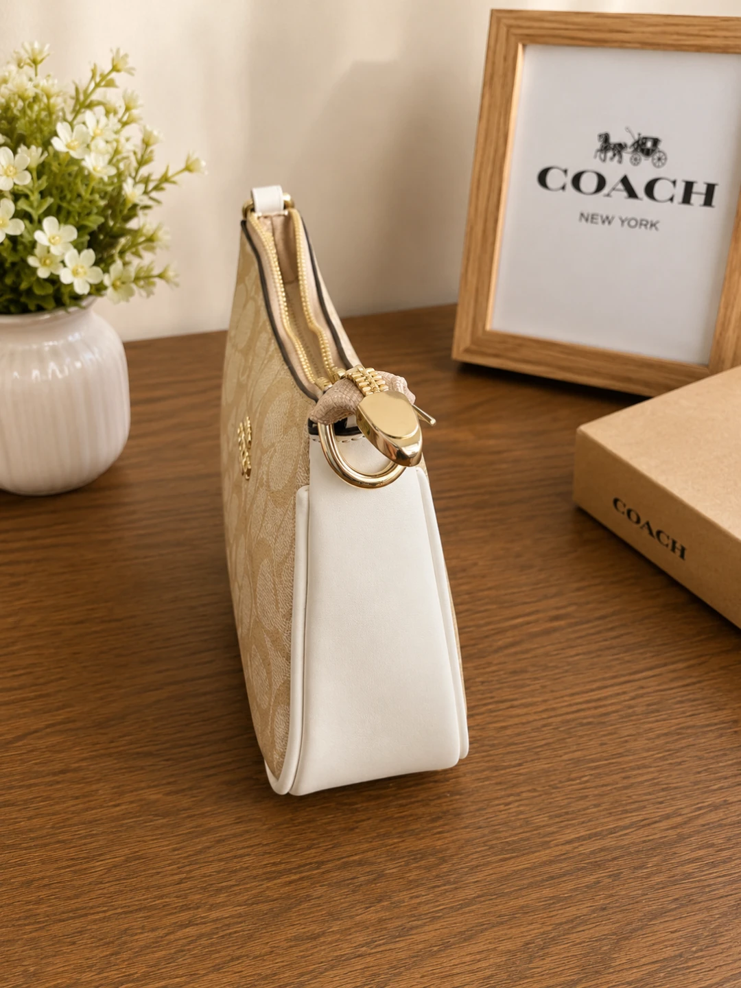Coach Signature Canvas Wristlet Pouch - photo 5