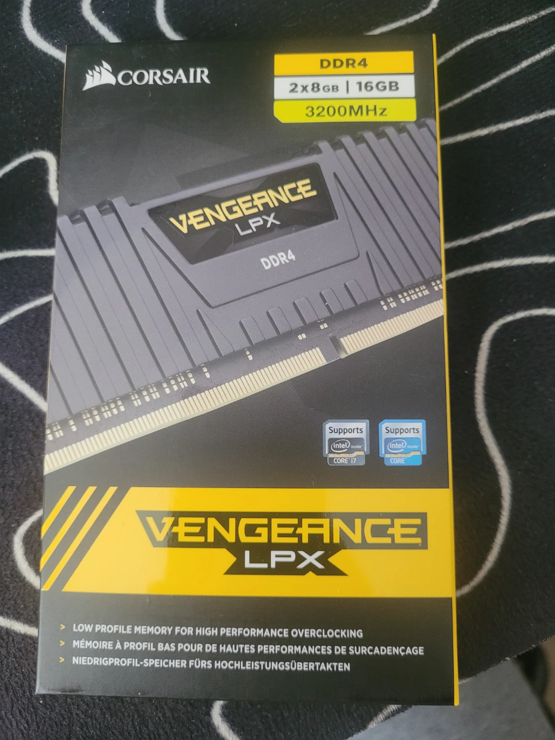 Corsair Vengeance LPX DDR4 16GB (2x8GB) RAM