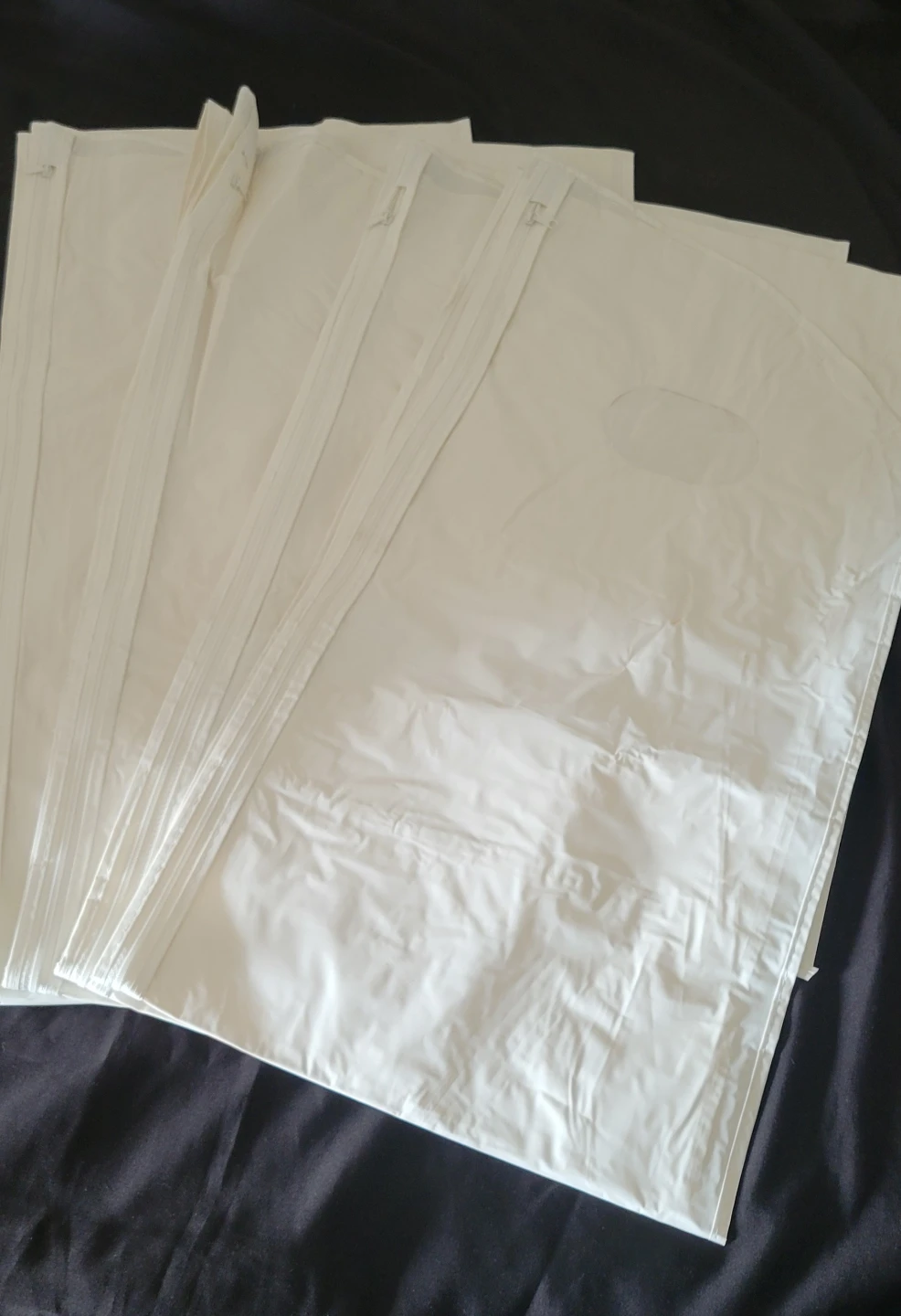 White Garment Bags with Zipper and Handle ⚽ - photo 4