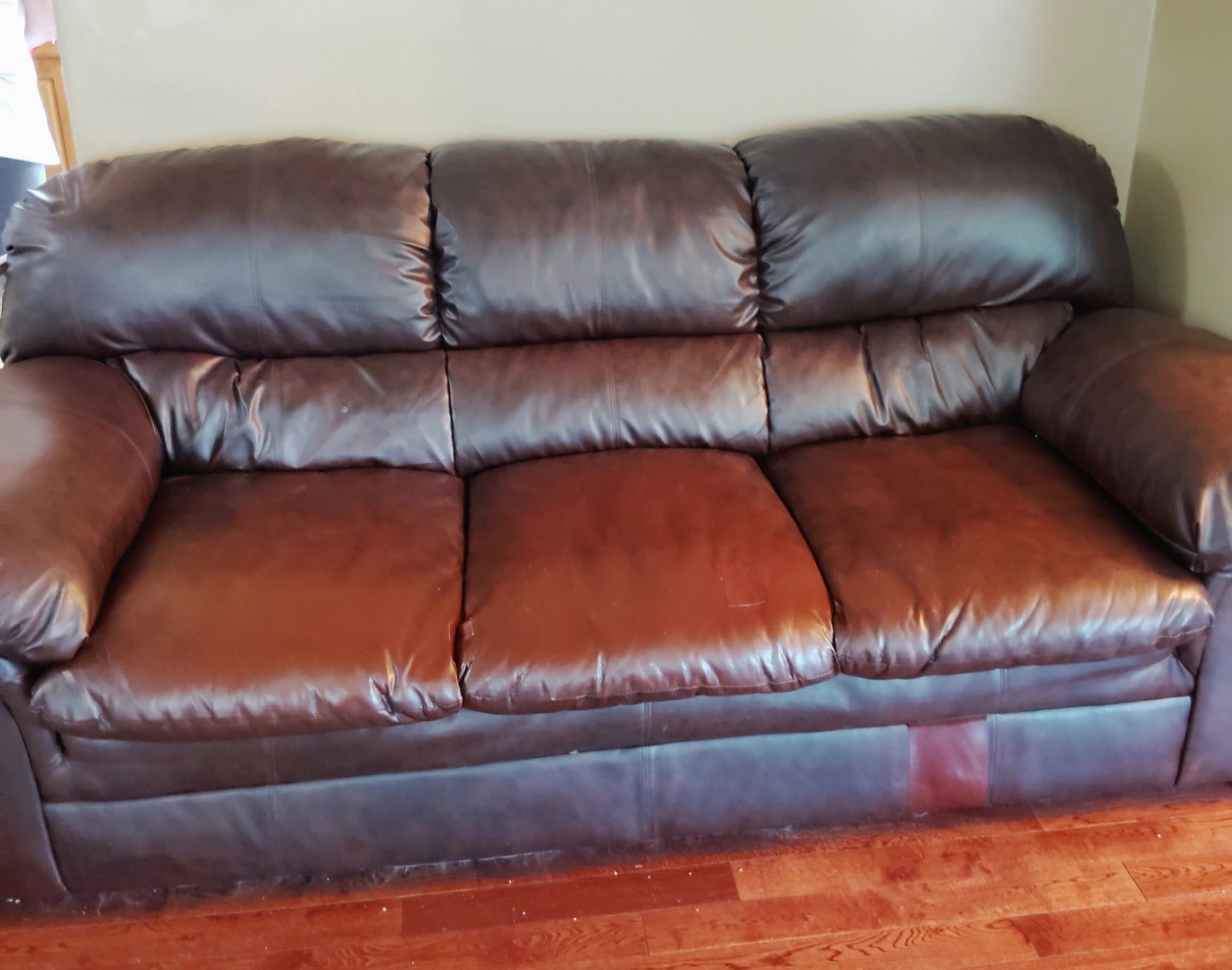 Leather sofa and luv seat and Wooden End Table with Glass Top - photo 3