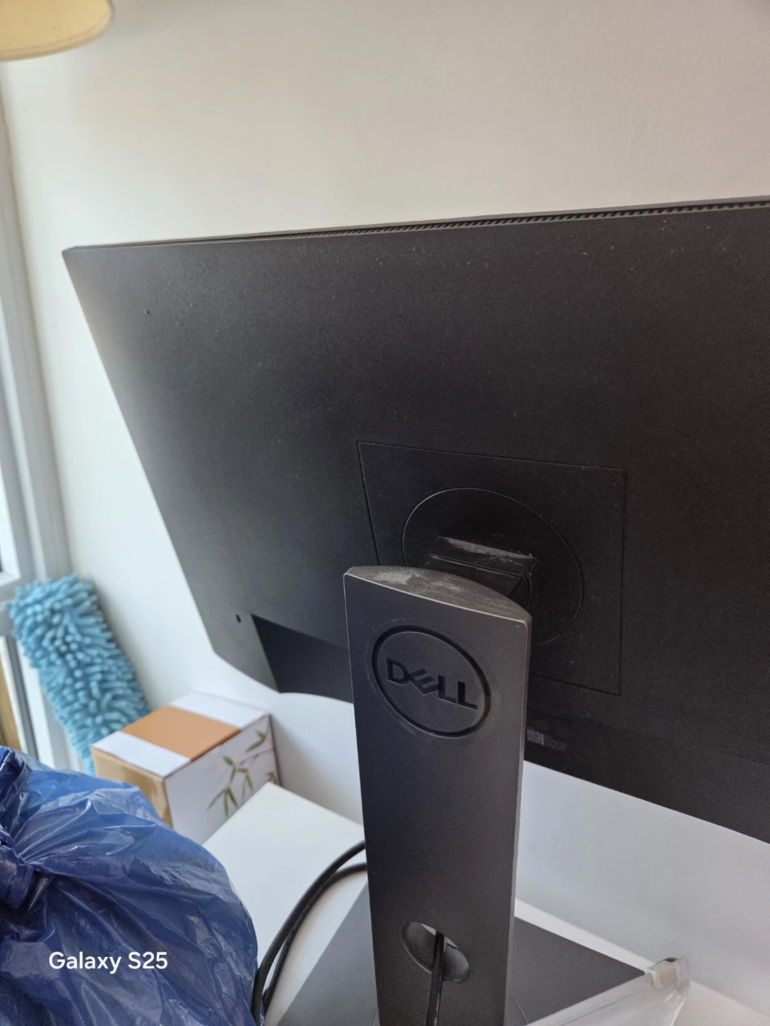 Dell Monitor