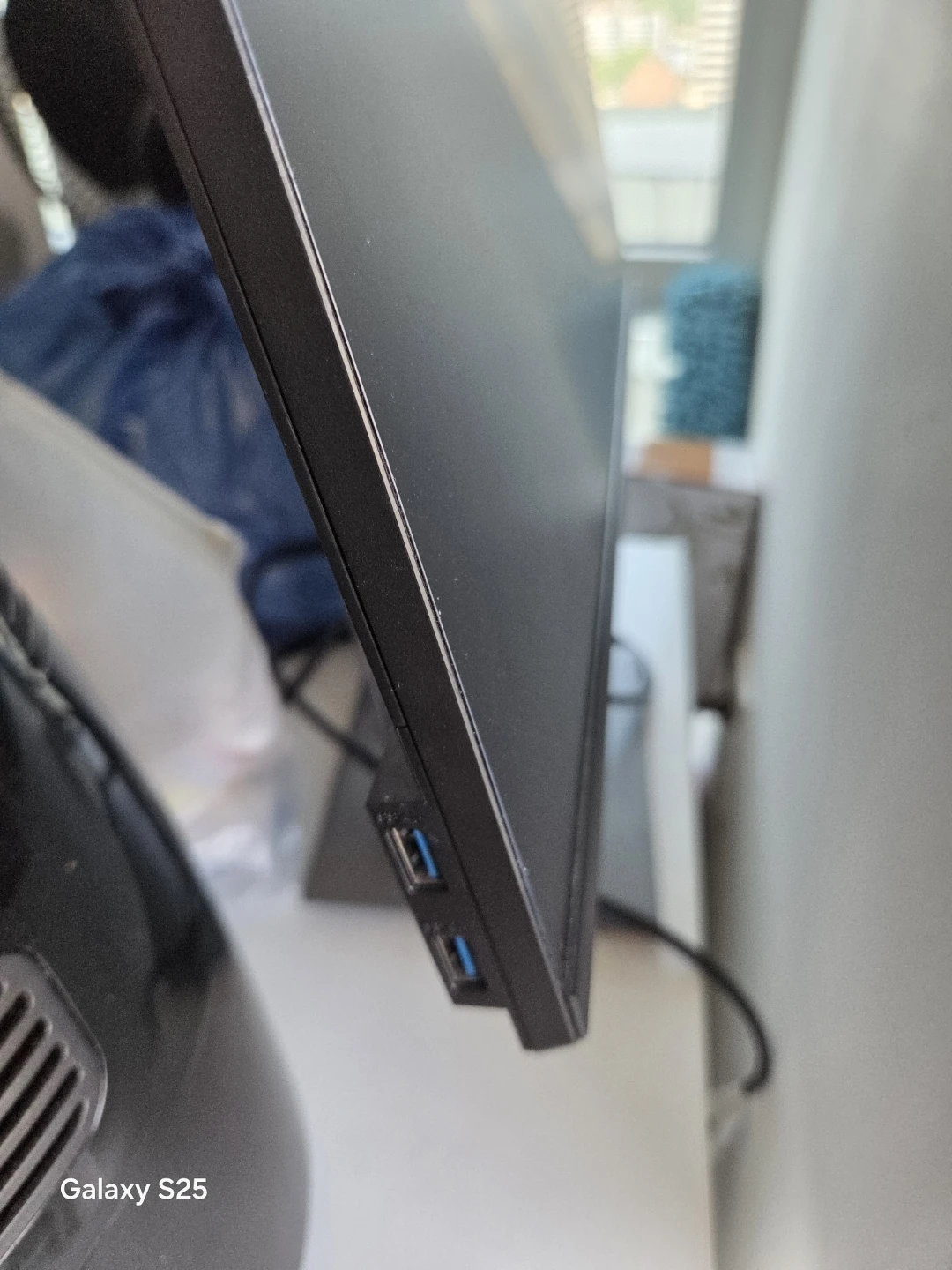 Dell Monitor - photo 2
