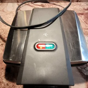 RCR Waffle Maker