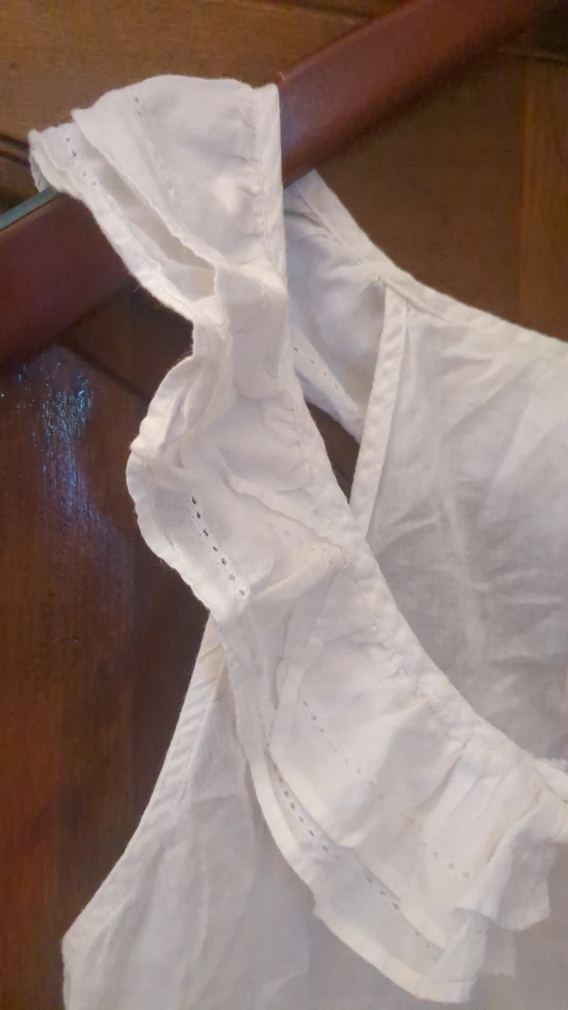 Old Navy White Ruffled Tank Top Size M - photo 3