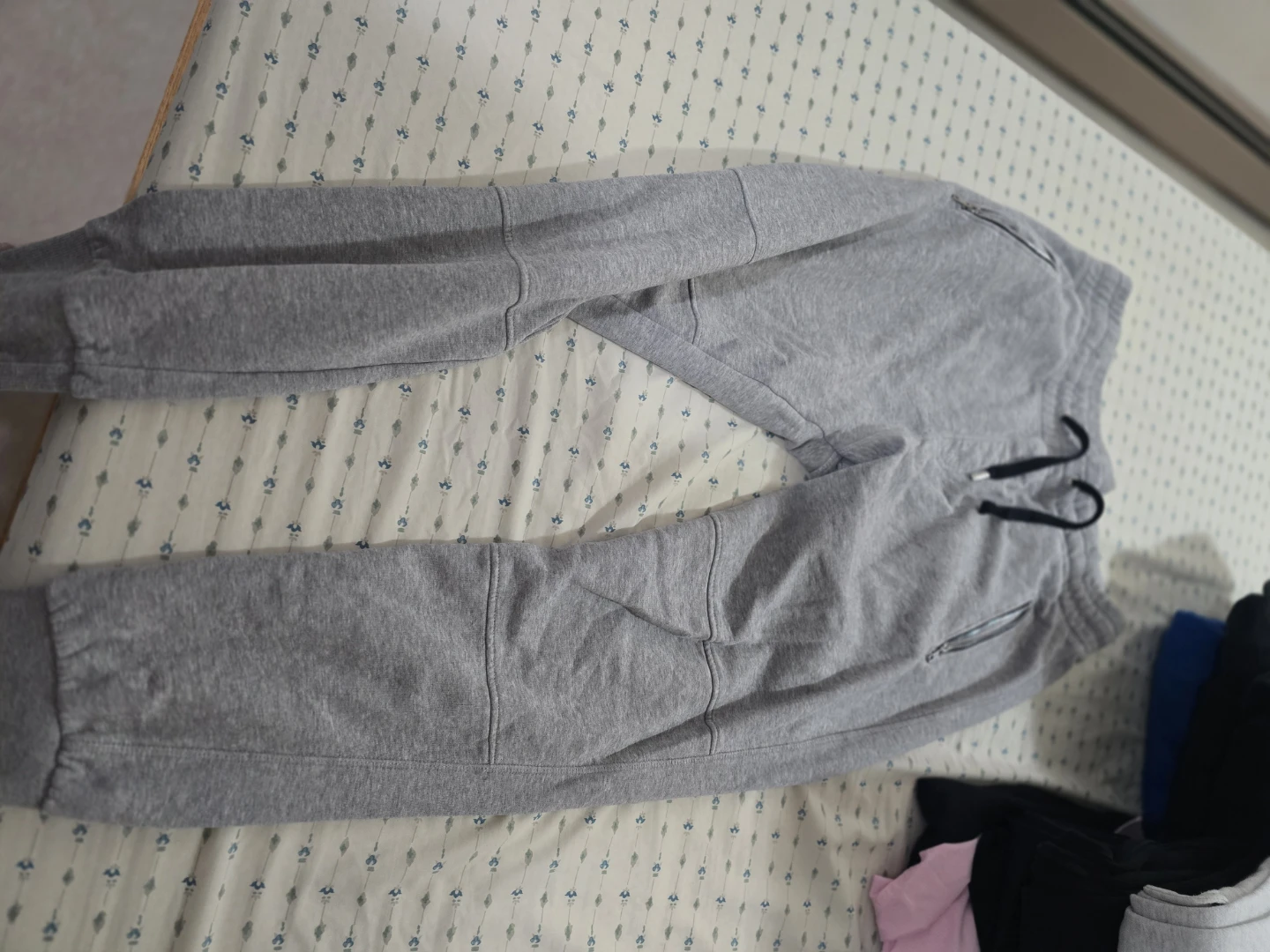 H&M Divided Grey Jogger Sweatpants