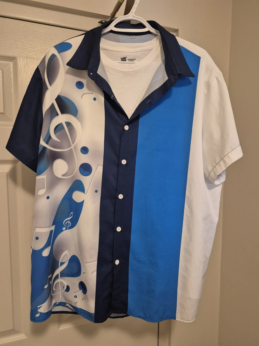 Men's XL Band Black, White and Blue Short Sleeved Shirt