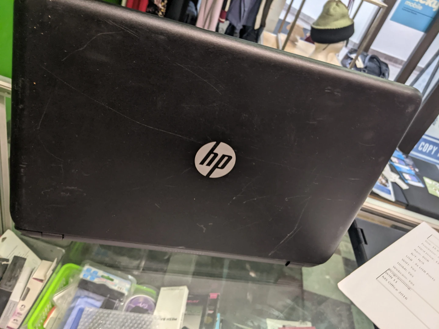 HP Laptop - photo 4