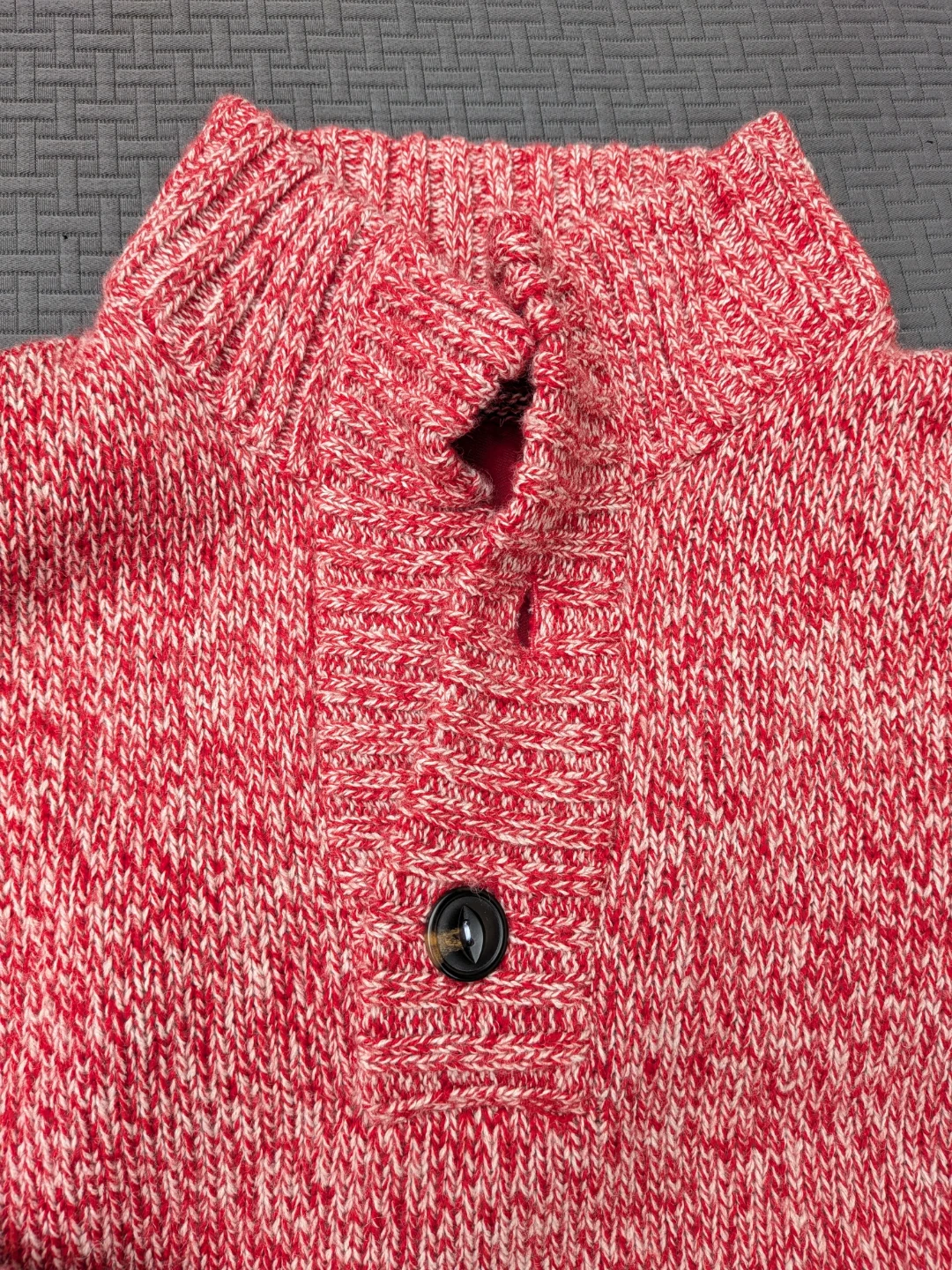 Men's Red and White Marled Knit Sweater size Large - photo 2