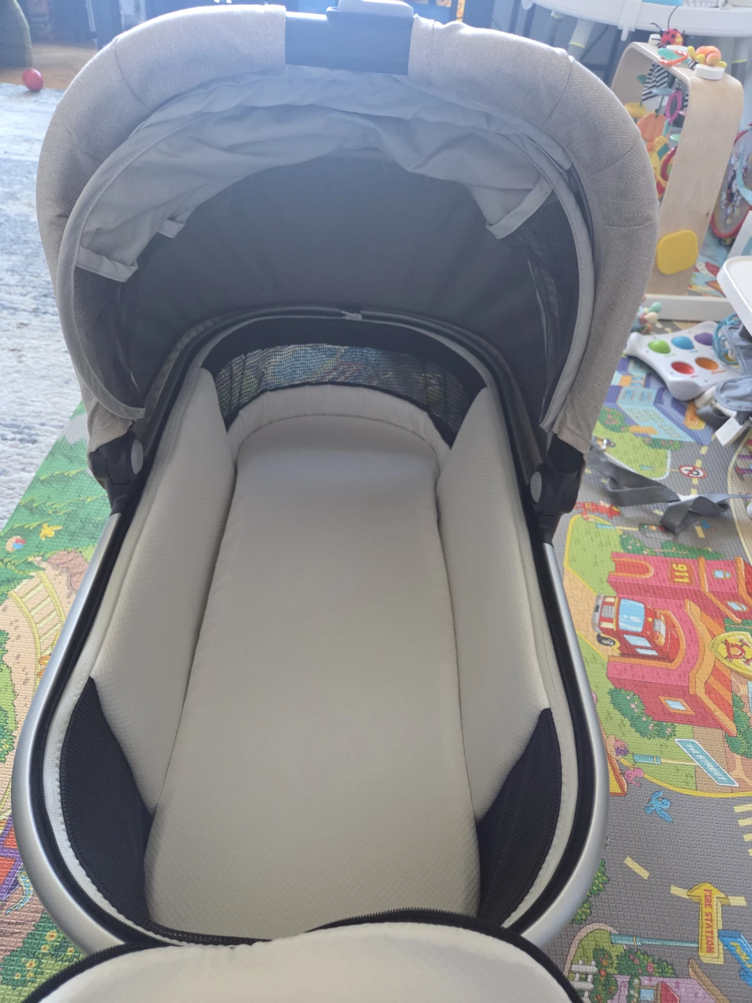 UPPAbaby Bassinet V3 for Vista, Cruz Strollers - Declan