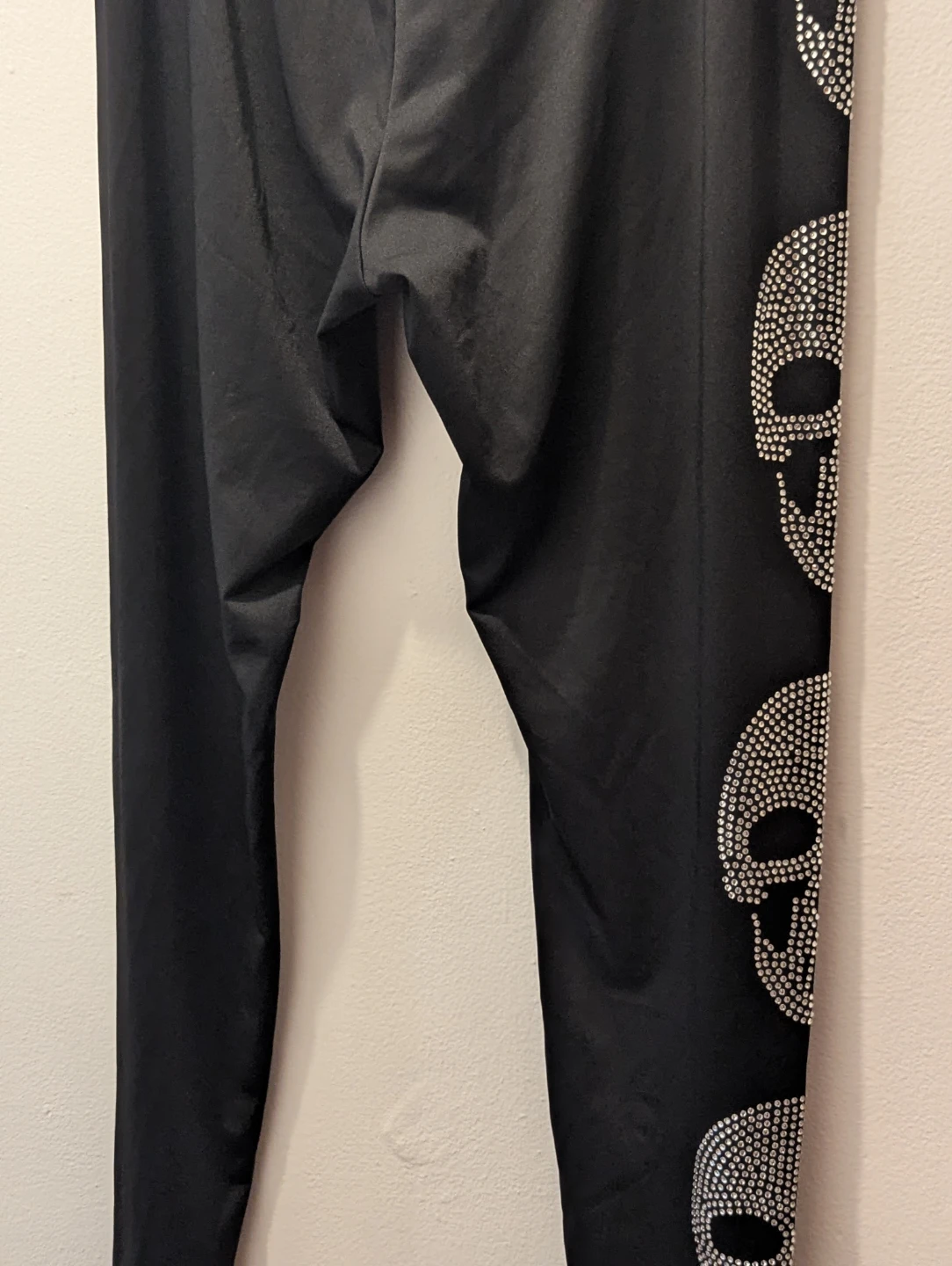 3 pair of Women's Skull Leggings - photo 3