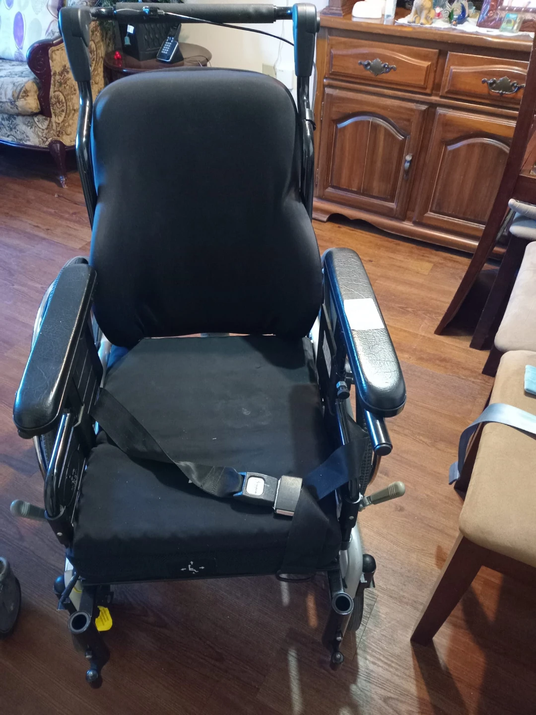 Drive Medical Lightweight Transport Wheelchair
