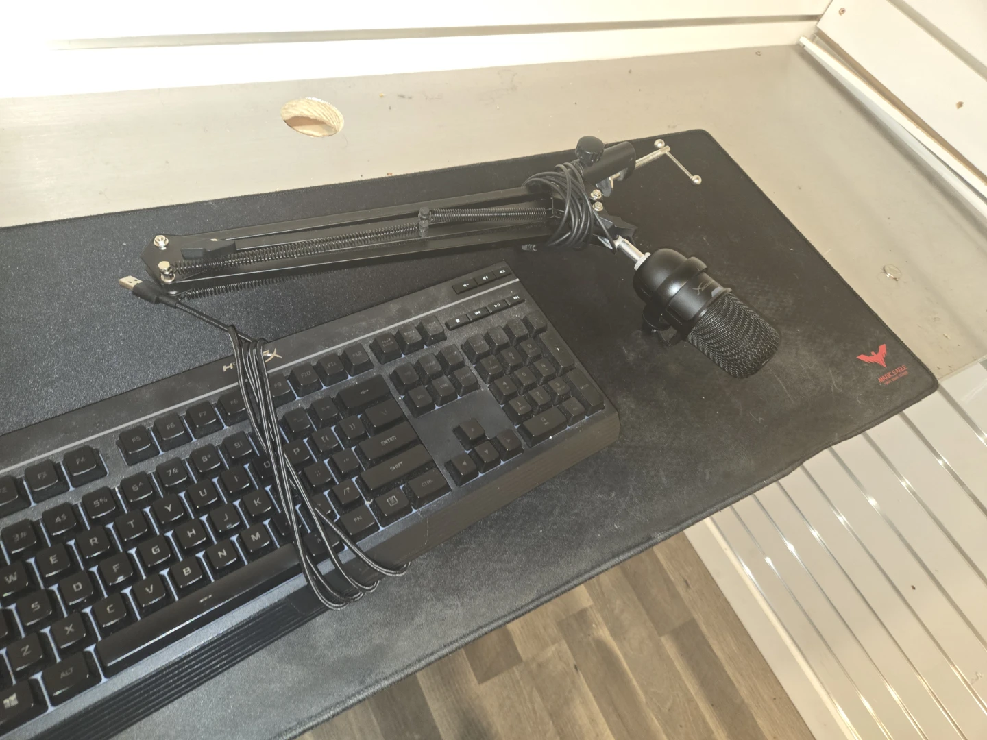 Keyboard | Microphone | Desk Mat