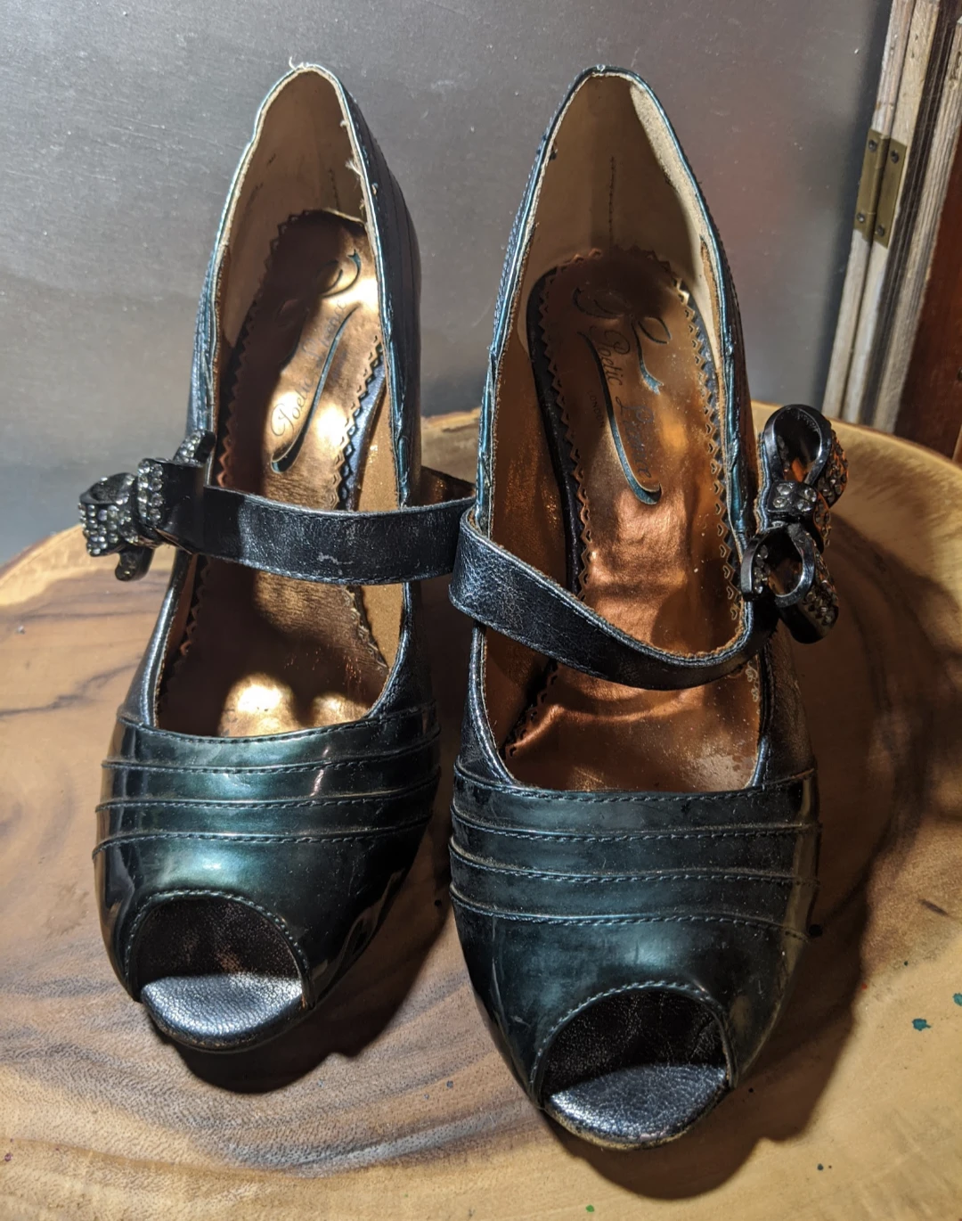 Over The Rainbow heels size 7.5 - photo 2