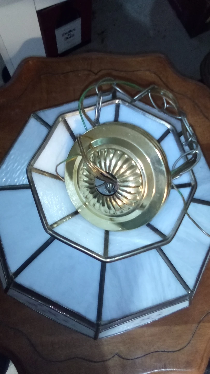 Stained Glass Lamp Shade with Floral Detail - photo 3