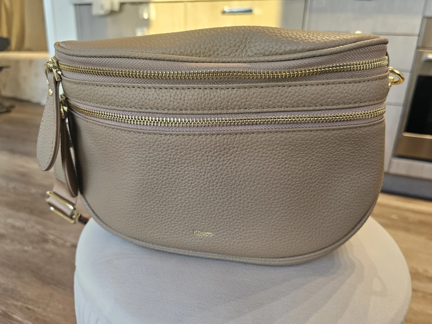 katte leather crossbody & shoulder bag