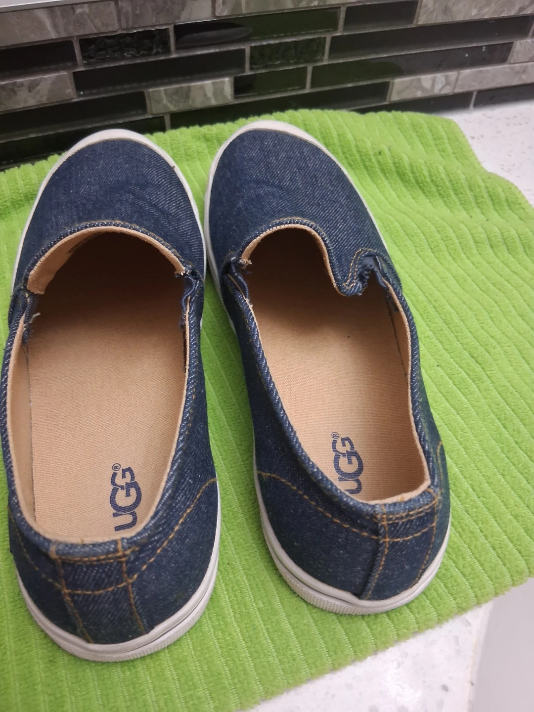 UGG Denim Slip-On Shoes. Size US 5/ UK 4/ EU 35/