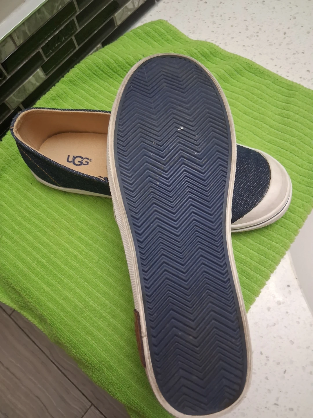 UGG Denim Slip-On Shoes. Size US 5/ UK 4/ EU 35/ - photo 5
