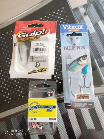 Fishing Lure and Tackle Lot - photo 4