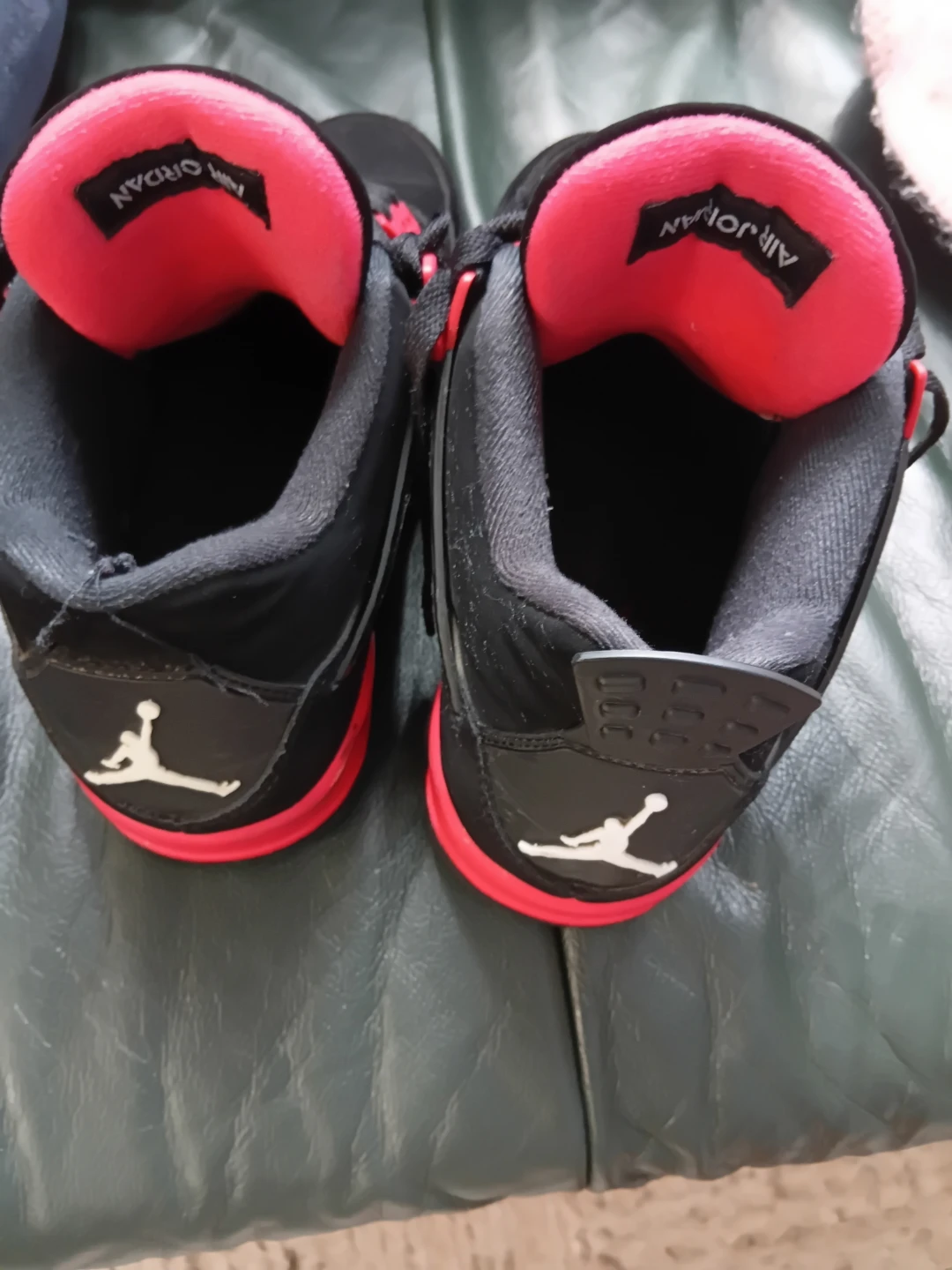 Air Jordan 4 "Hot Punch" Sneakers - photo 3
