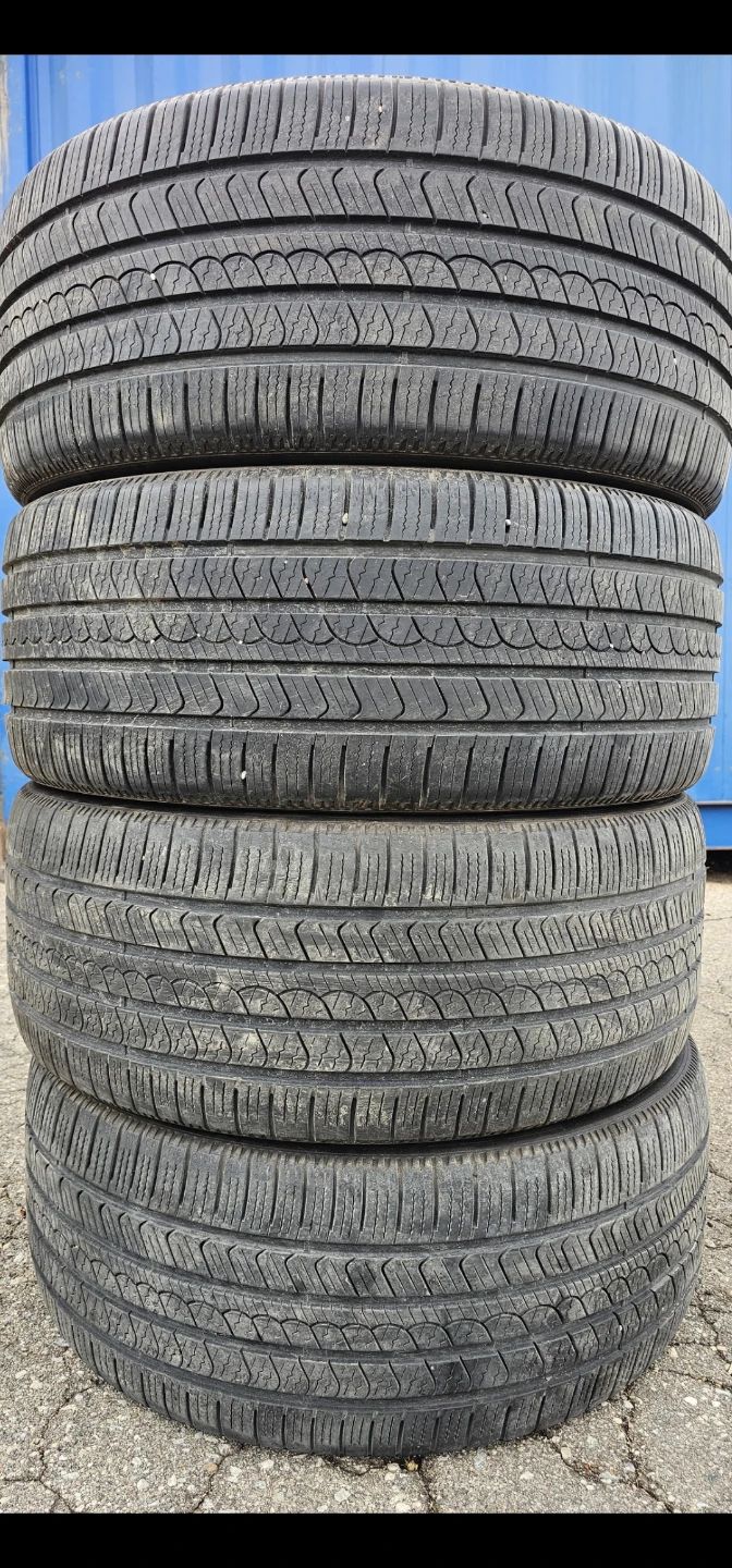 285/45 R22 PIRELLI ALL SEASON TIRES