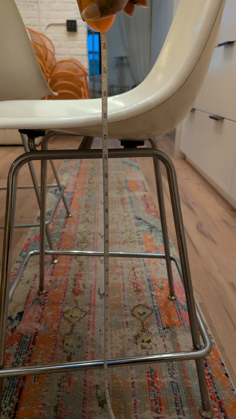 Eames Molded Counter Stools Set of 2 - photo 3
