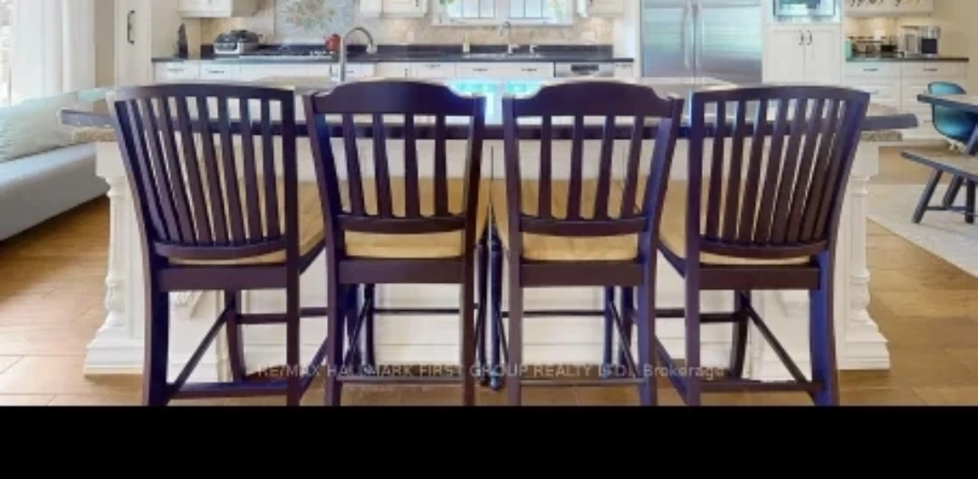 Set of 4 Dark Wood Counter Height Bar Stools