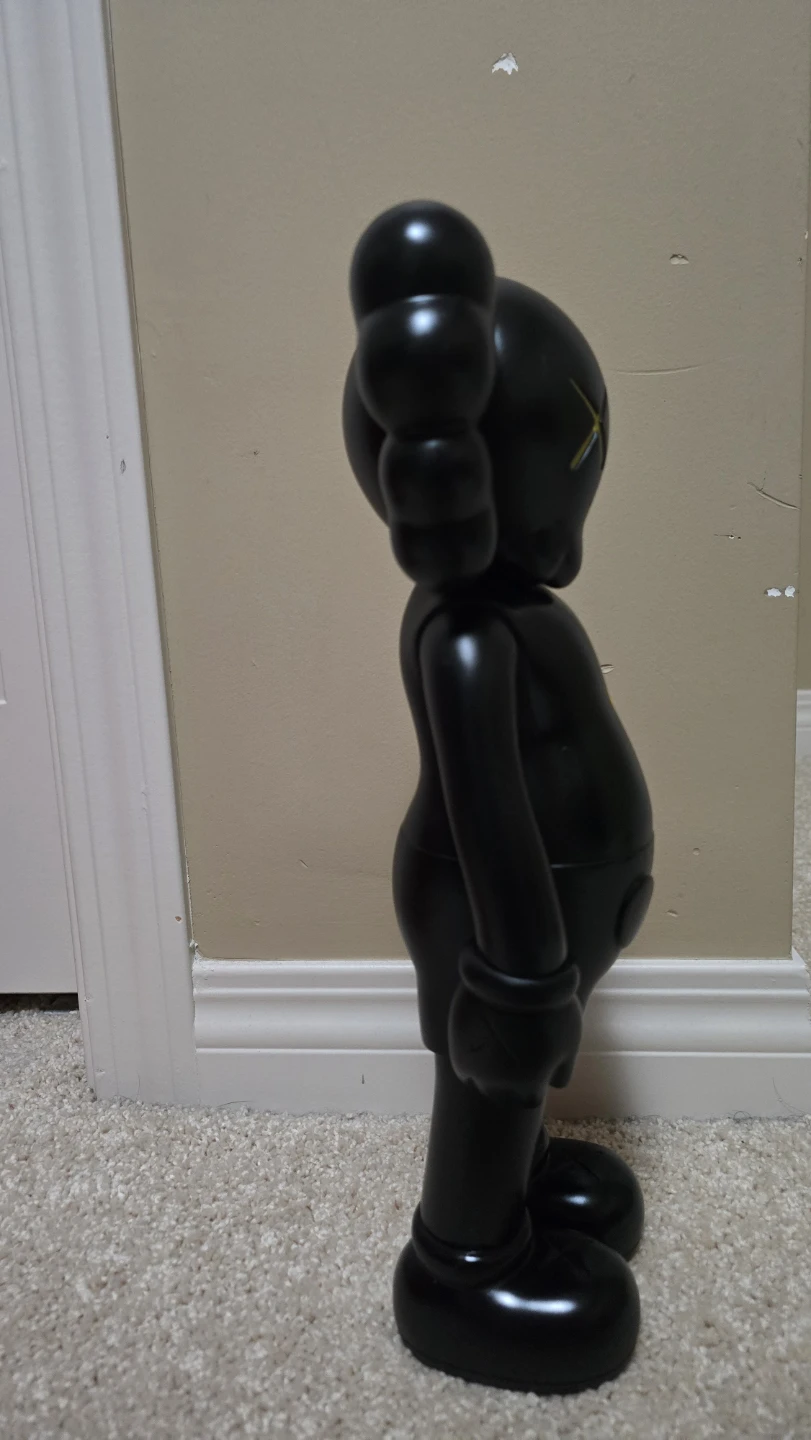 KAWS Flayed Figure - photo 5