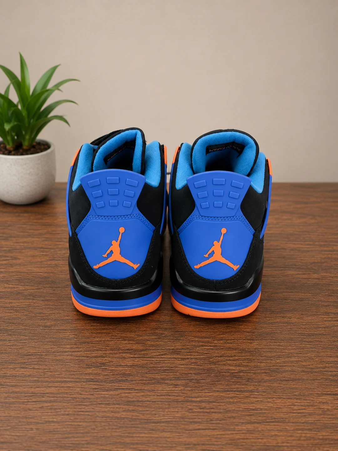 Air Jordan 4 Retro 'Air Raid' Shoes - photo 3