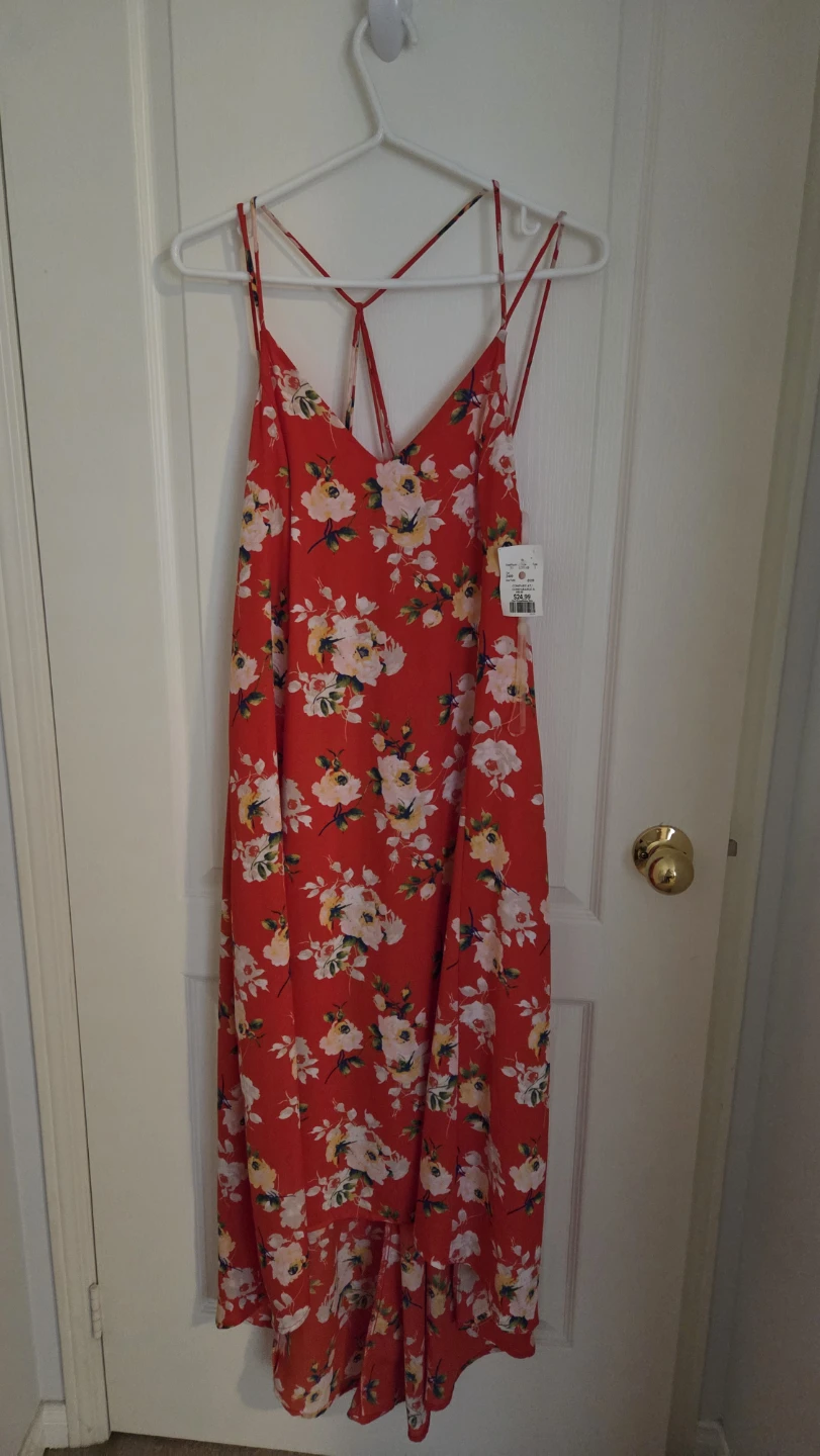 Lush Floral Maxi Dress - Red
