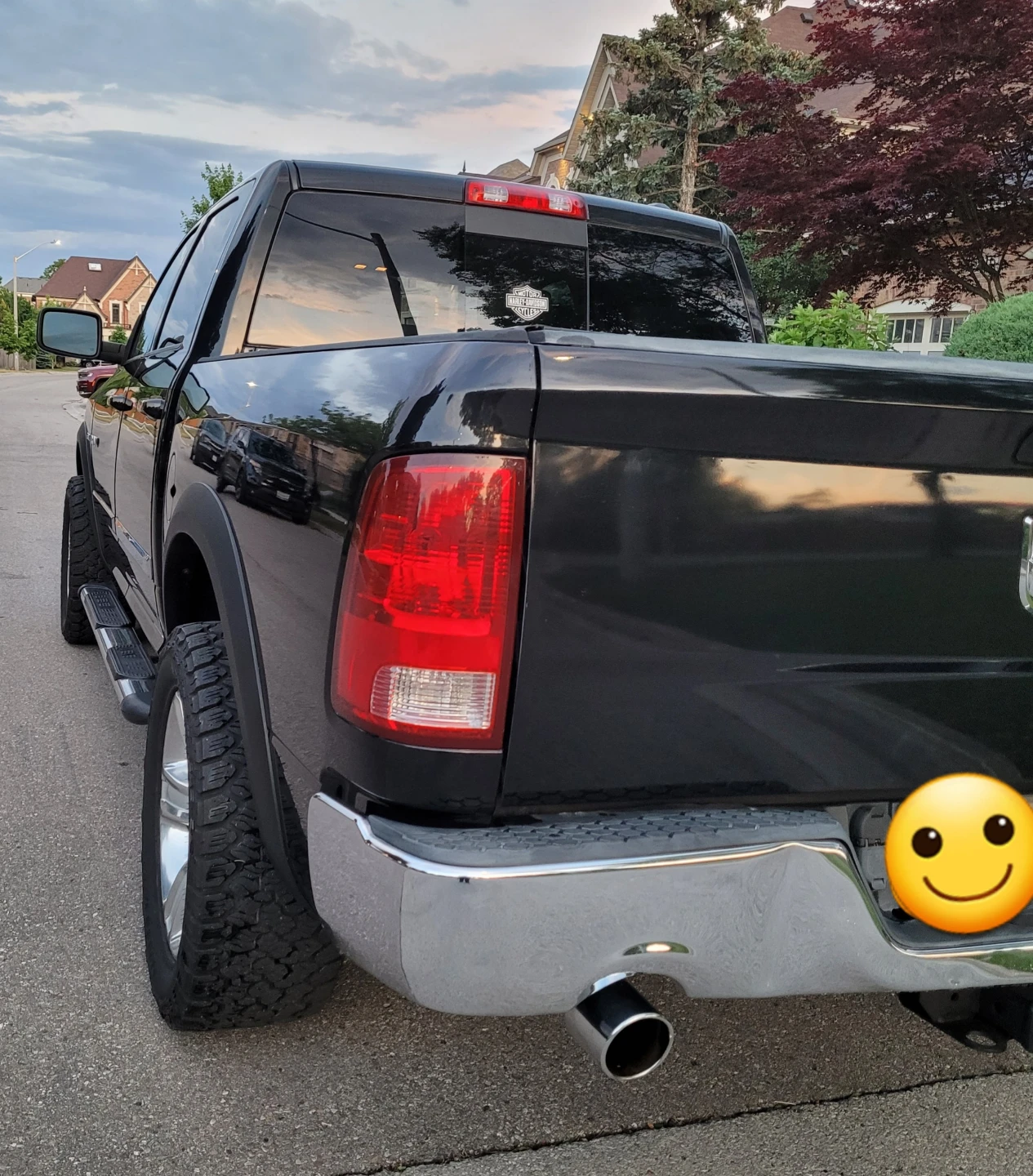 2010 DODGE RAM 1500 SLT CREW CAB - 4X4 HEMI V8 - photo 4