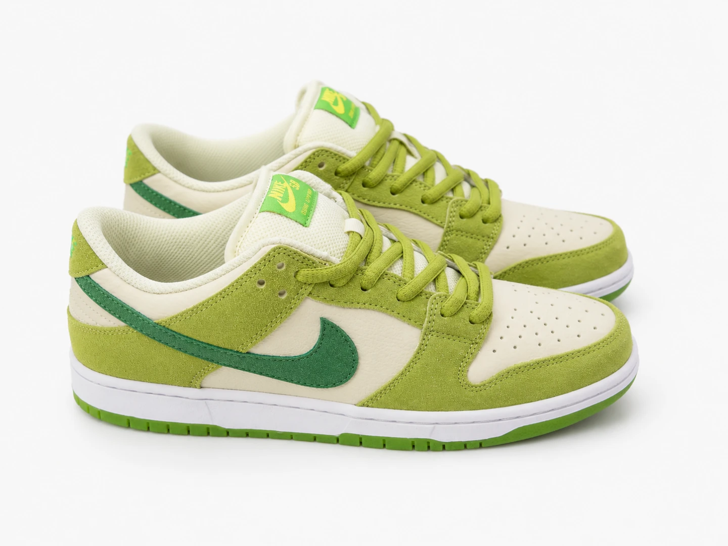 Nike SB Dunk Low Pro 'Green Apple' Shoes - photo 2