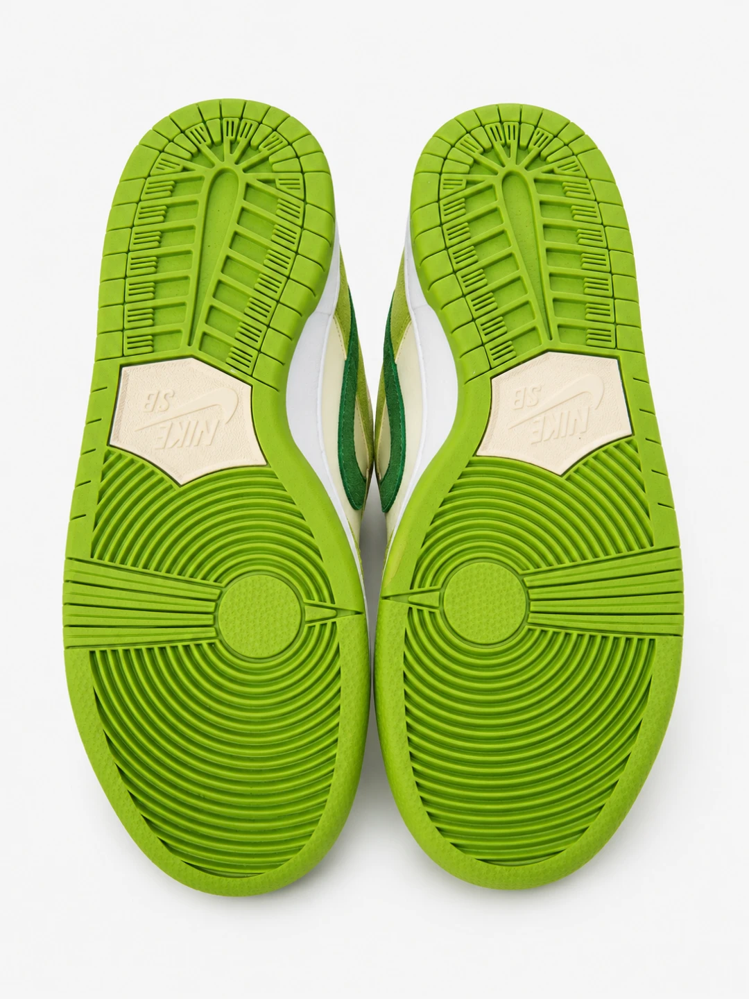 Nike SB Dunk Low Pro 'Green Apple' Shoes - photo 5