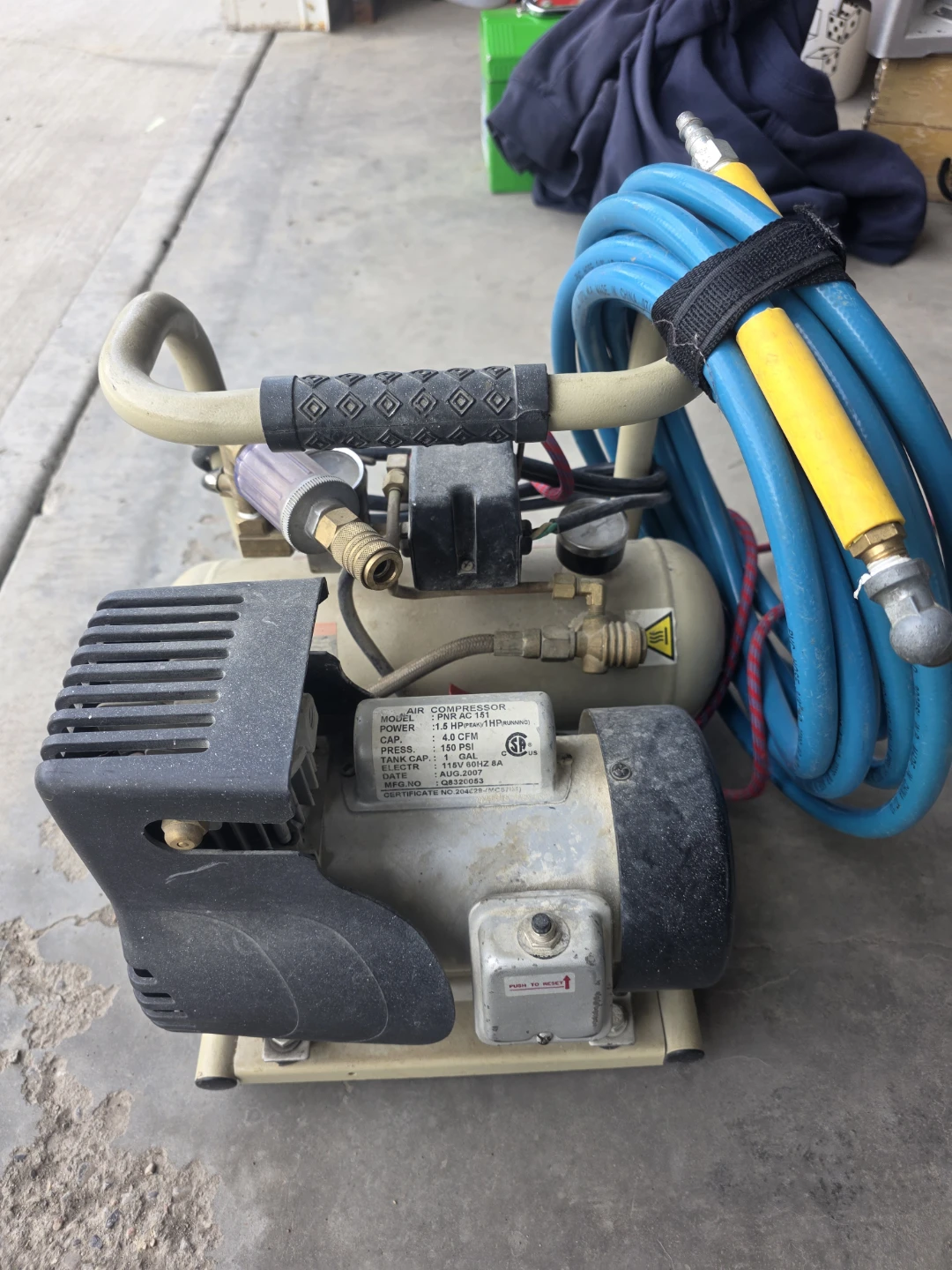 Pioneer Air Compressor with Hose - photo 3