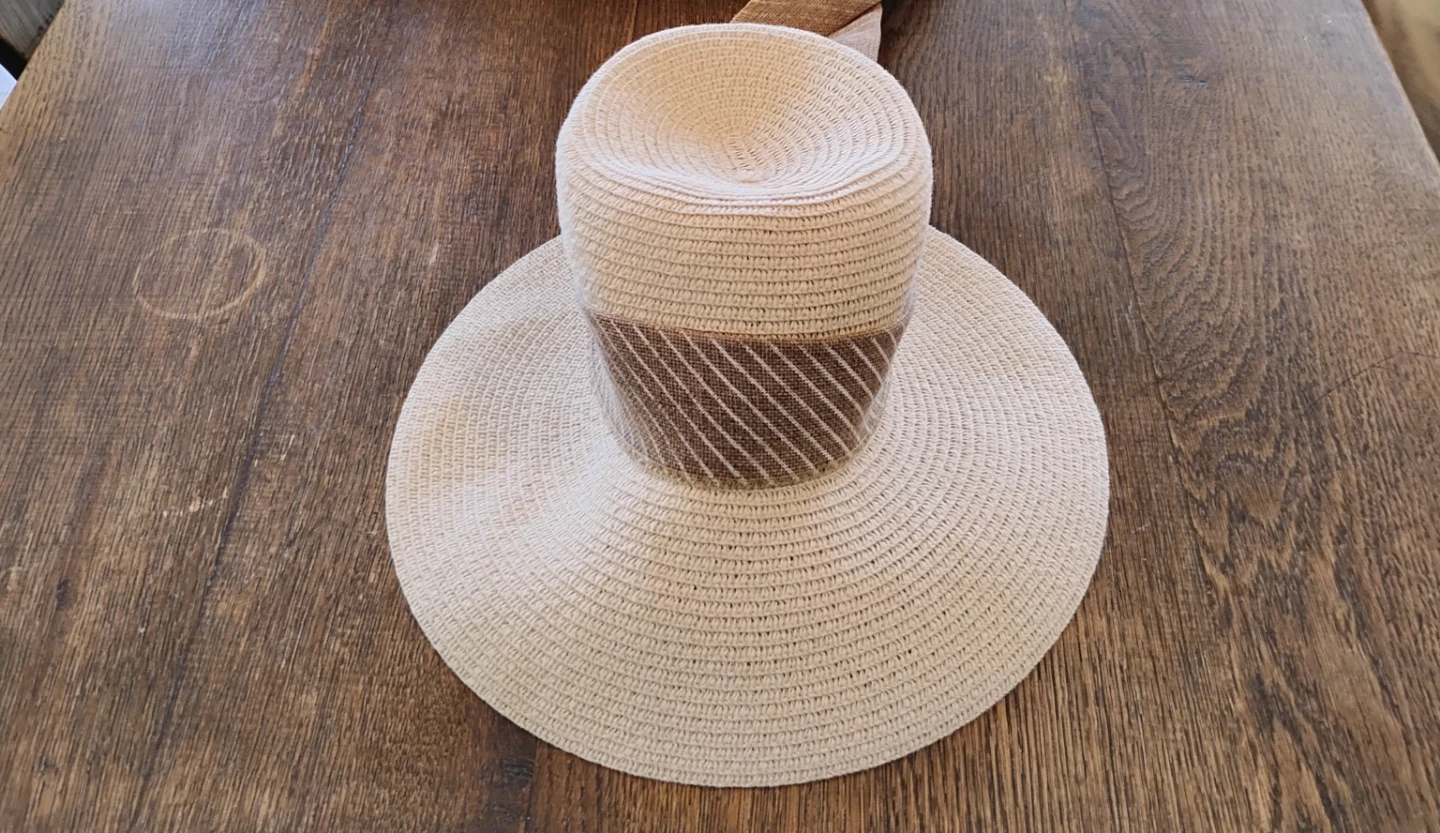 ⚽ Ladies Sun Hats