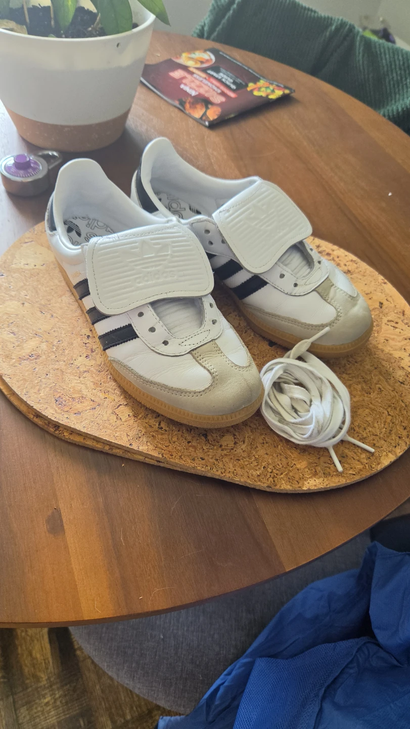 Adidas Samba Shoes White/Black Size 7