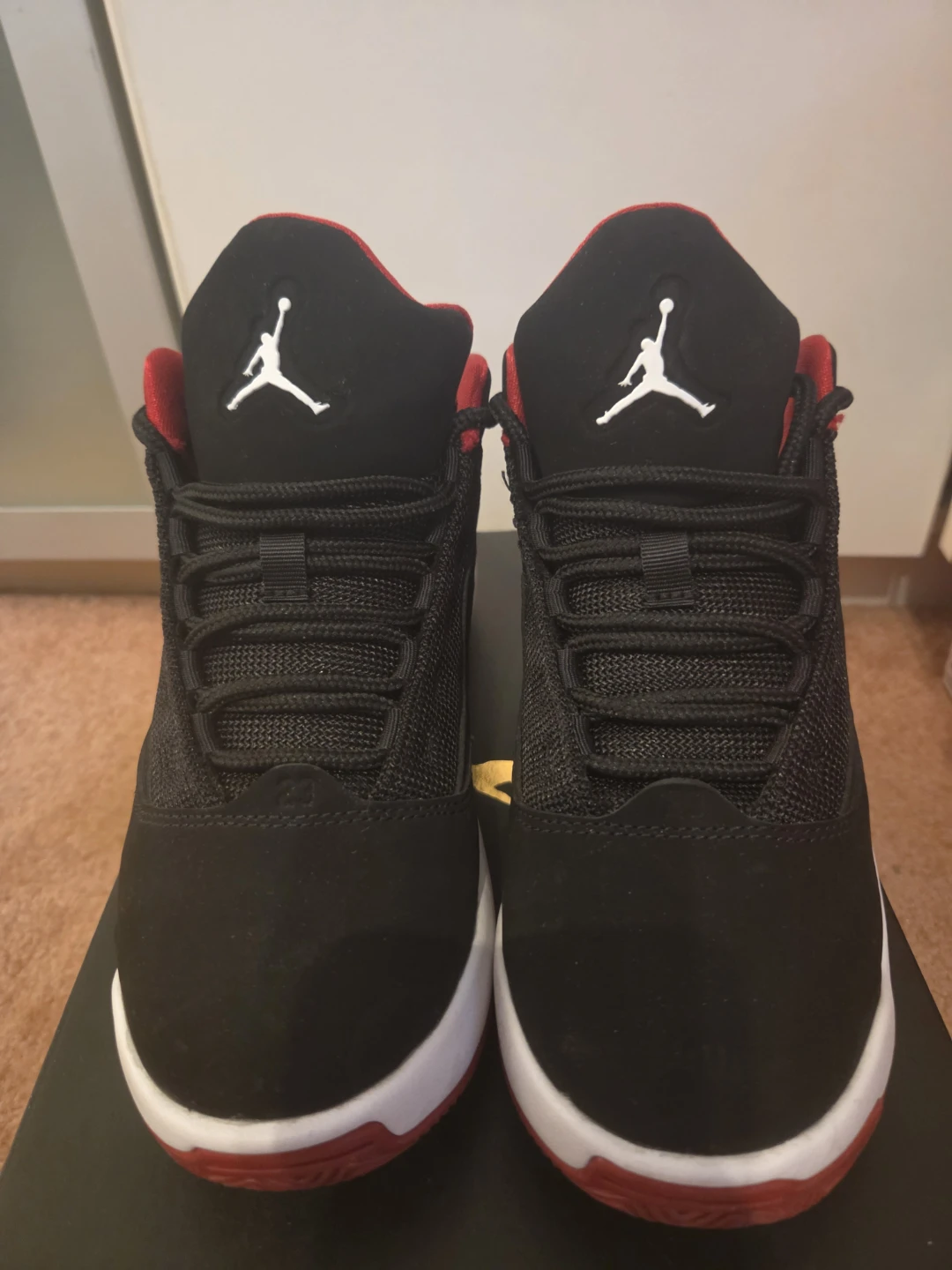 Jordan Max Aura 2 (GS) Youth Shoes - photo 2