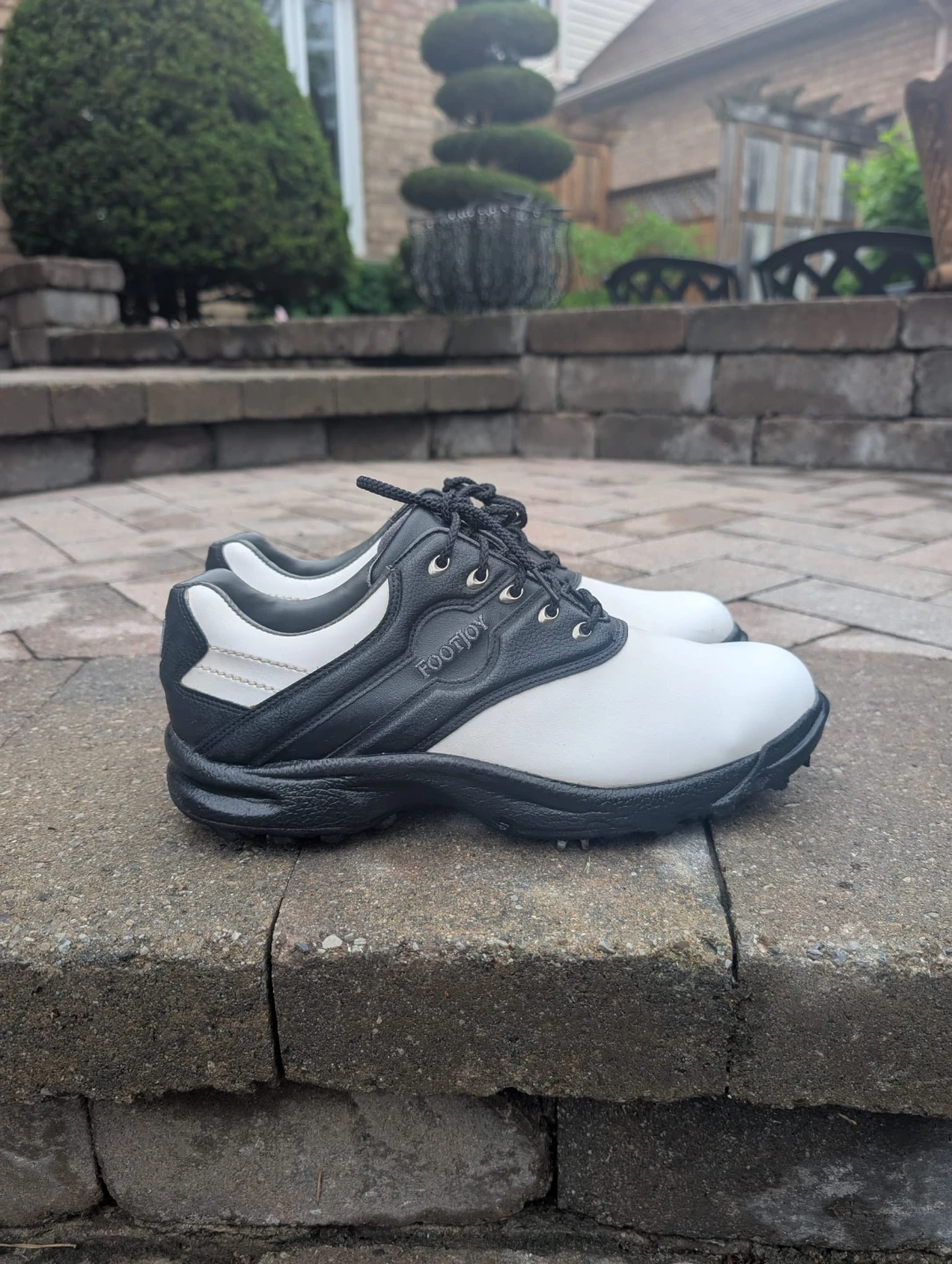 Men's FootJoy Golf Shoes - Size 9.5 M